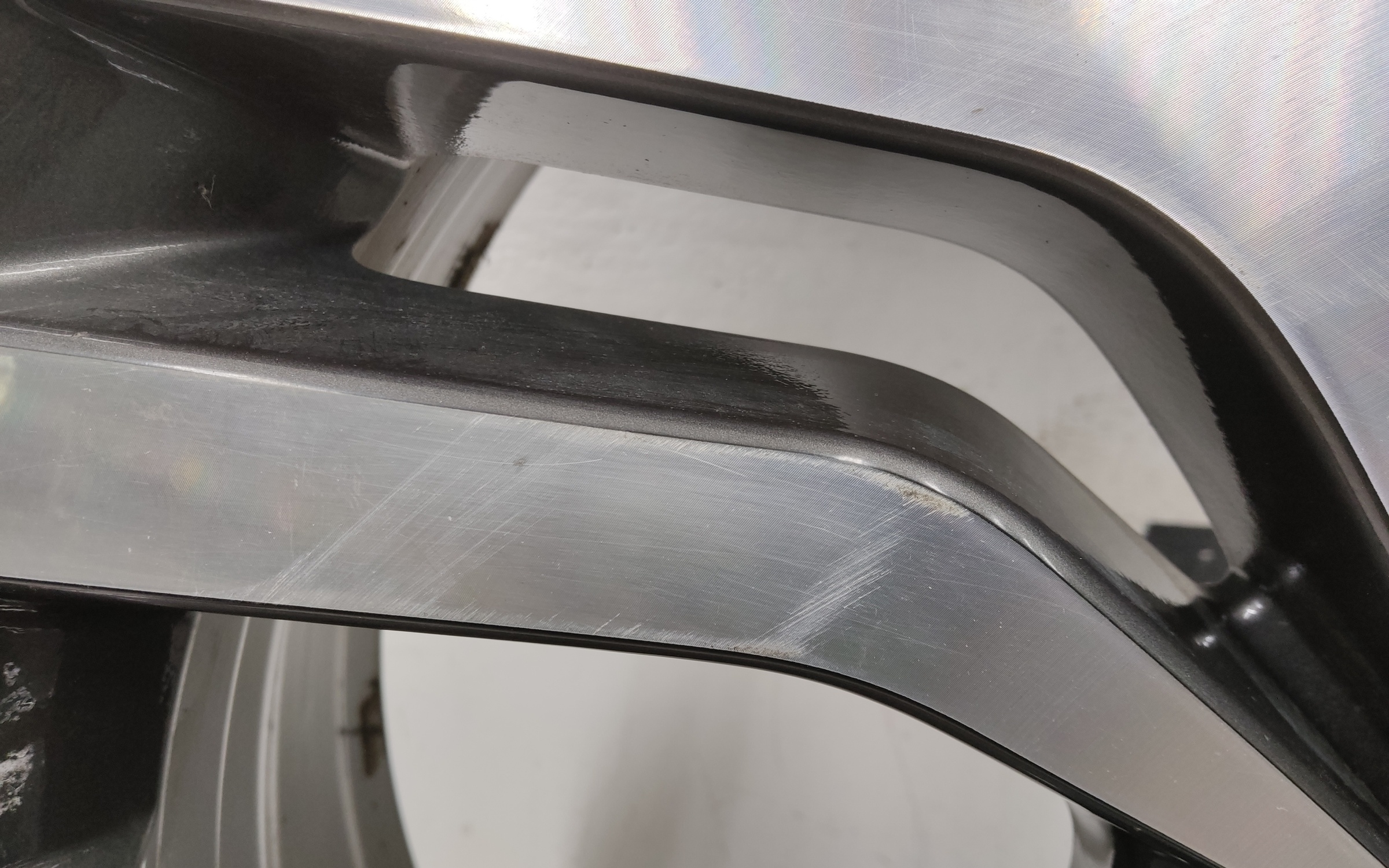 Диск колеса литой Land Rover Range Rover Evoque 2 R20