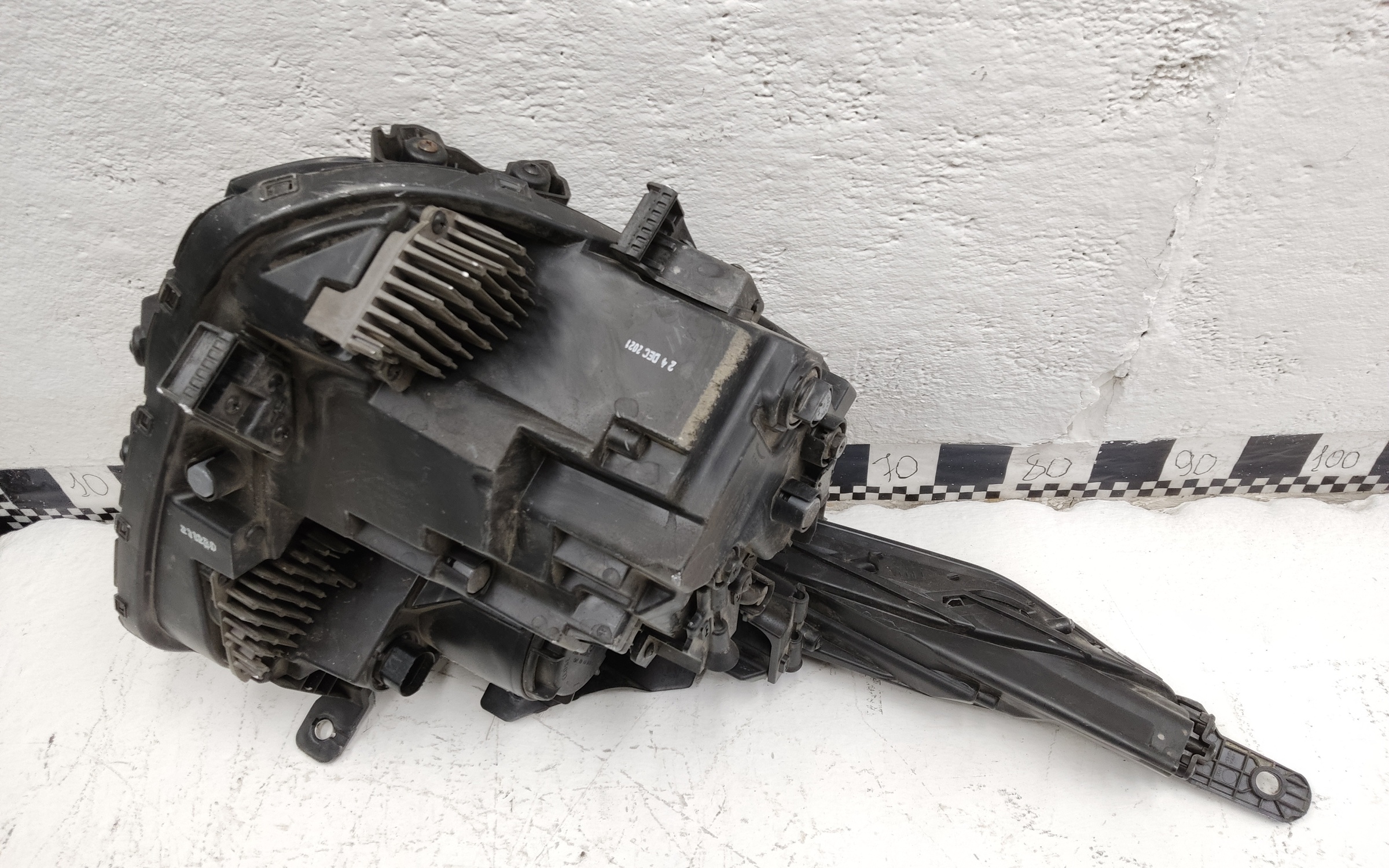 Фара передняя левая Kia Sportage 5 LED