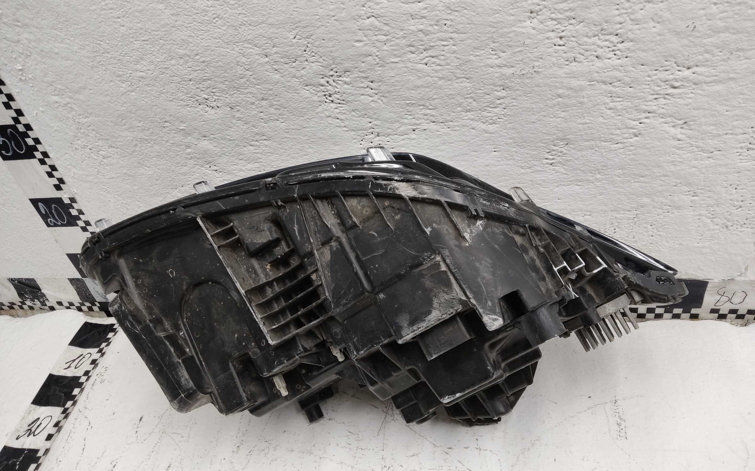 Фара передняя левая Volvo XC90 2 LED