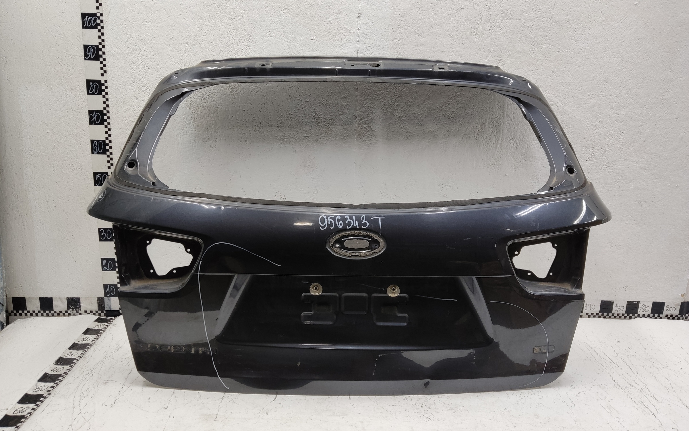 Крышка багажника Kia Sorento 3