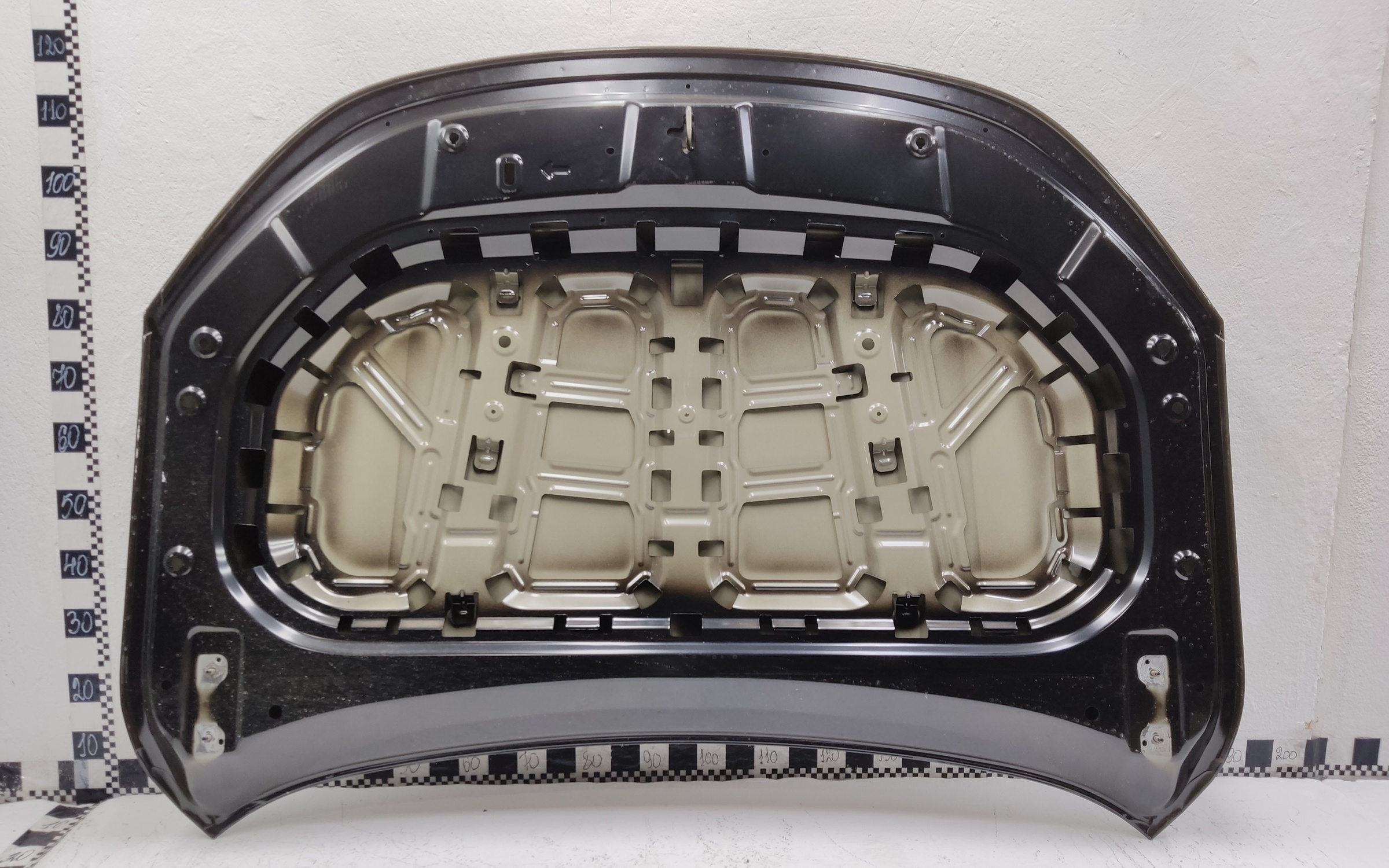 Капот Geely Atlas 2