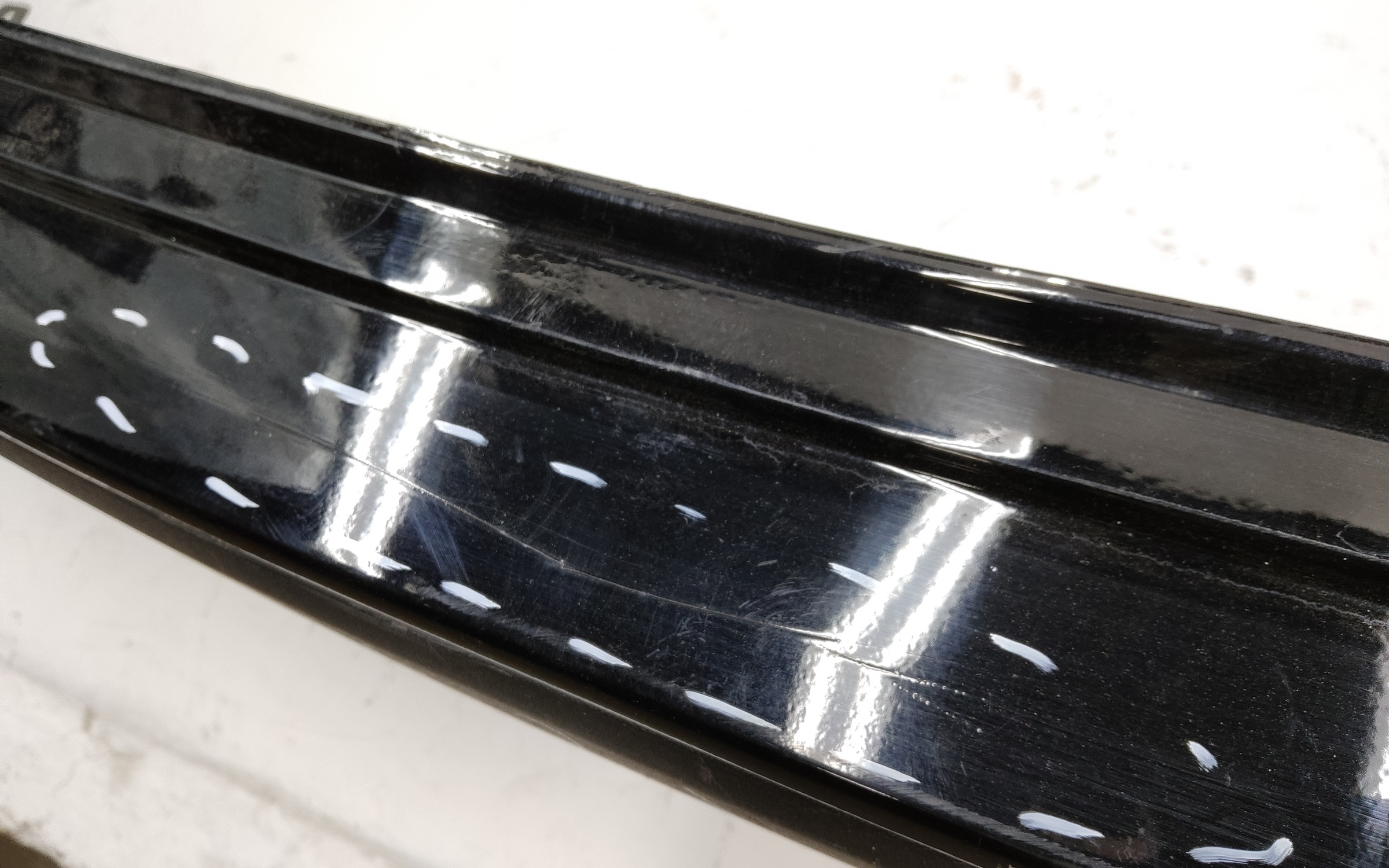 Бампер задний Kia Carnival 4