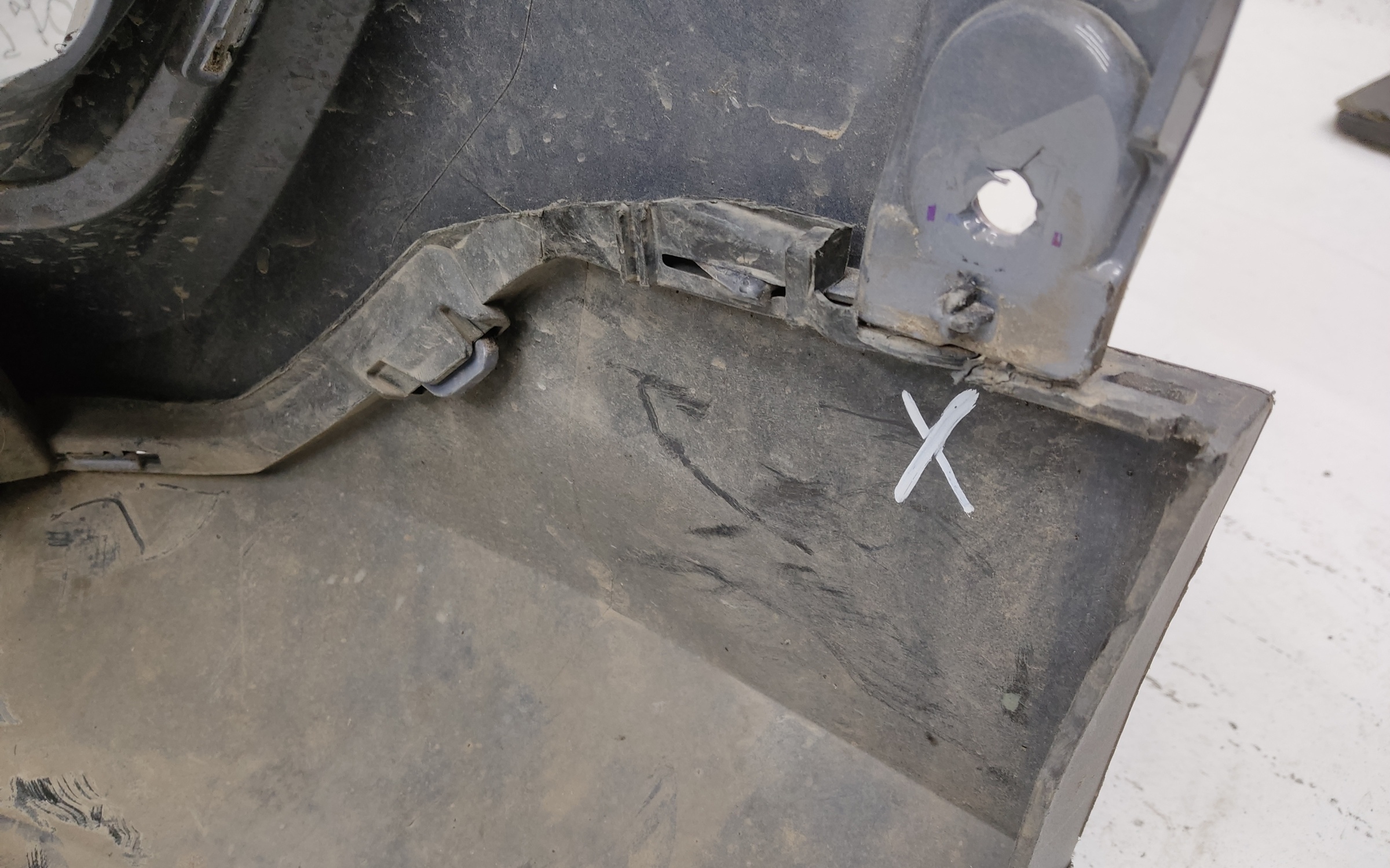 Бампер передний Geely Coolray 1 Restail