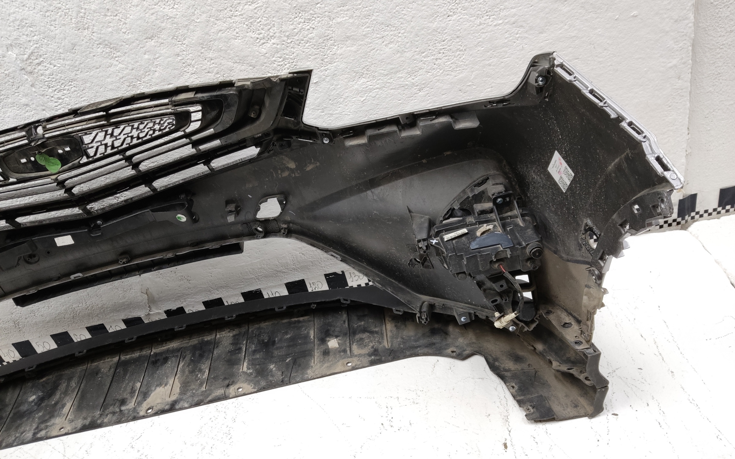 Бампер передний Geely Coolray под парктроник