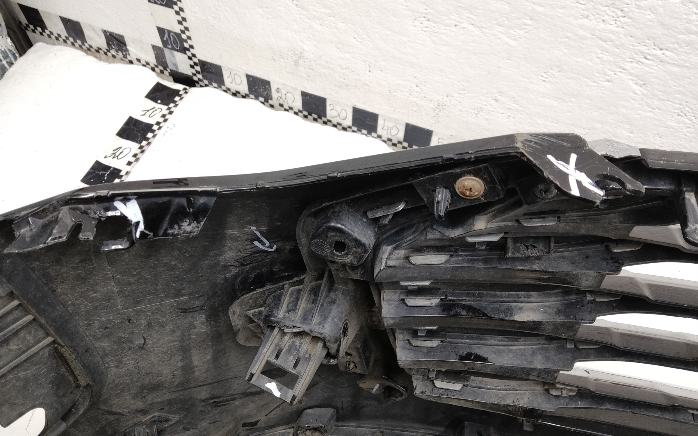 Бампер передний Haval Jolion