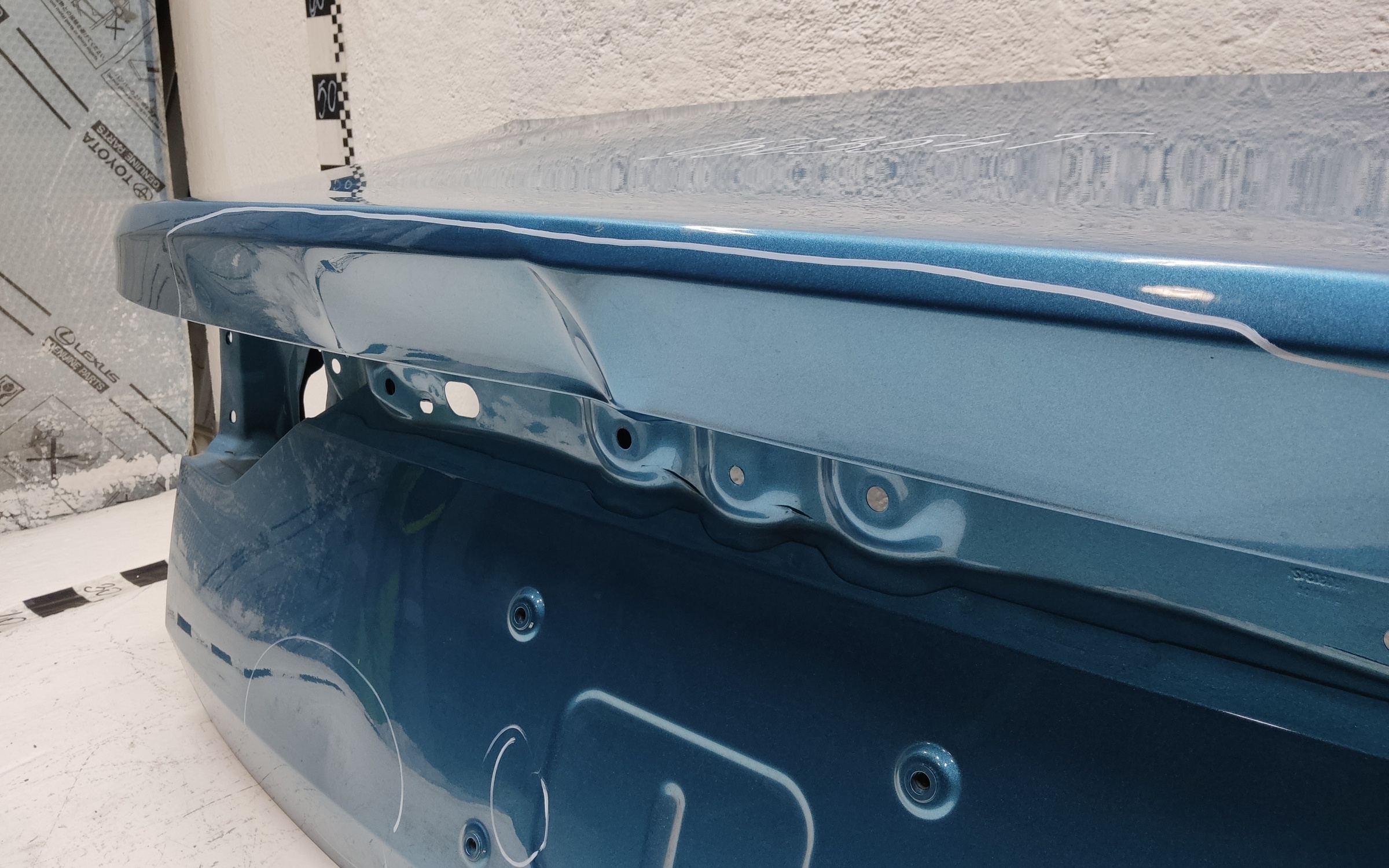 Крышка багажника Geely Emgrand 2