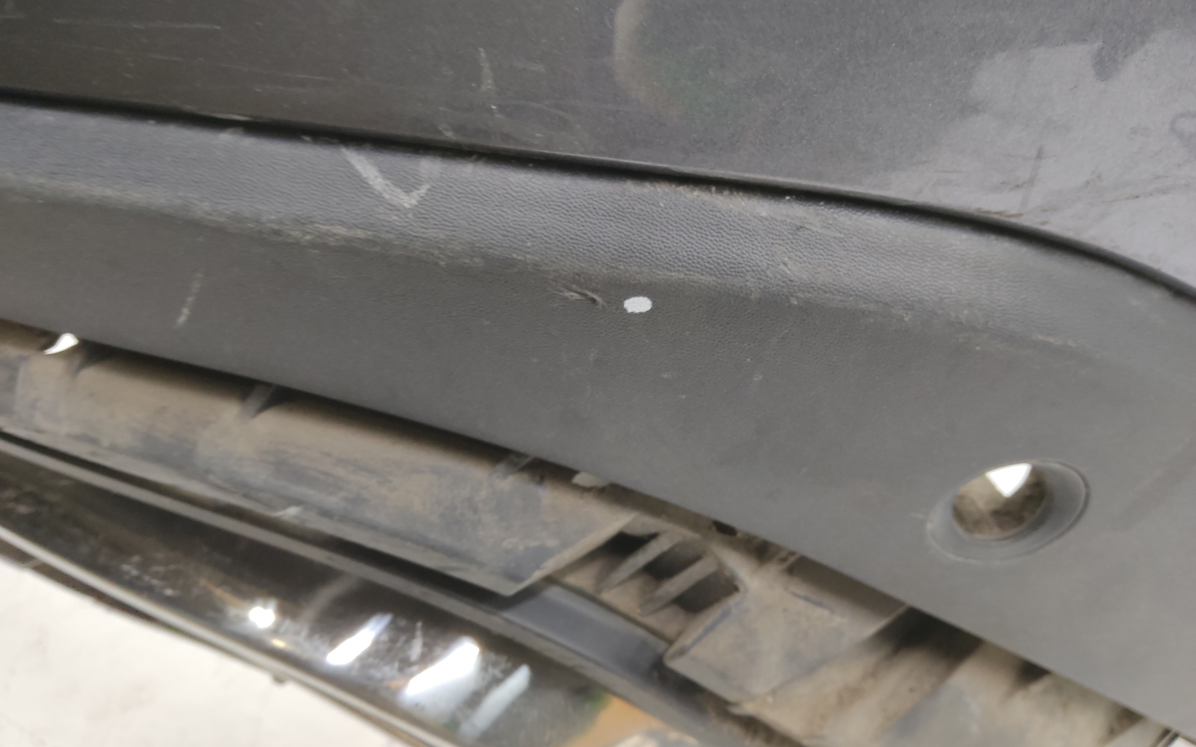 Бампер задний верхняя часть Chery Tiggo 8 Pro