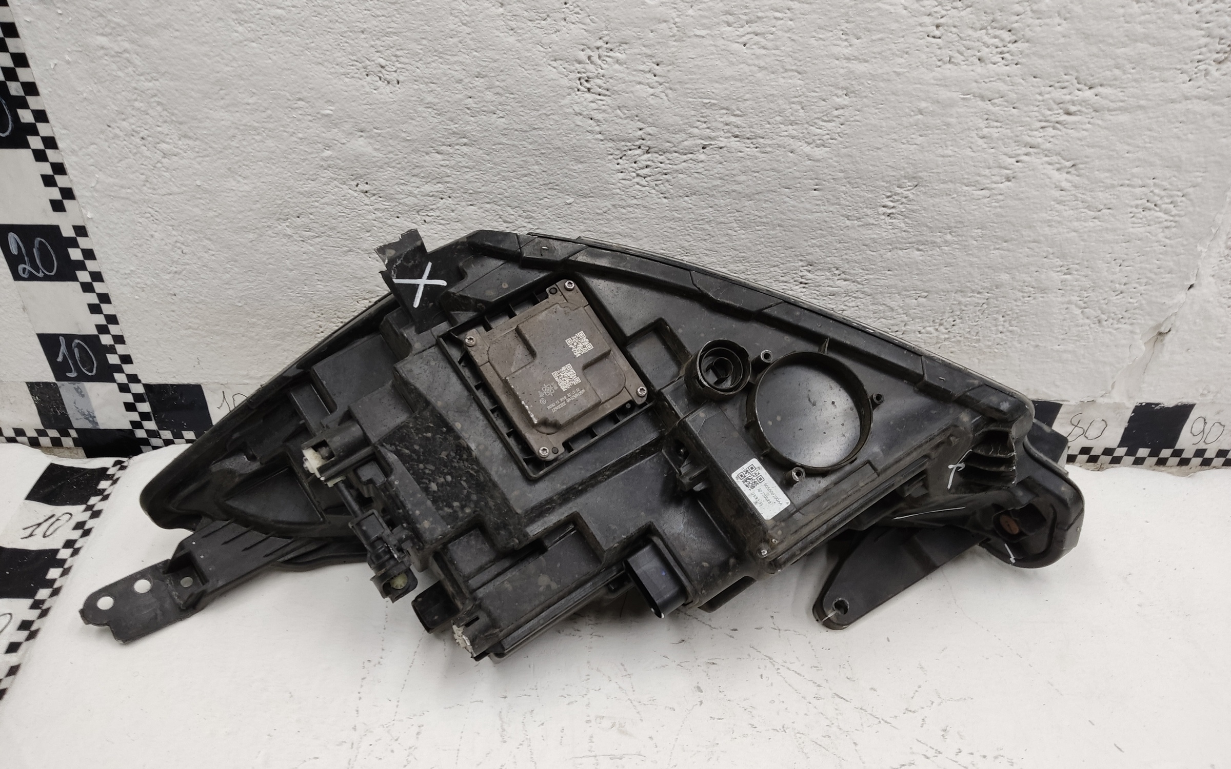 Фара передняя правая Chery Tiggo 7 Pro LED