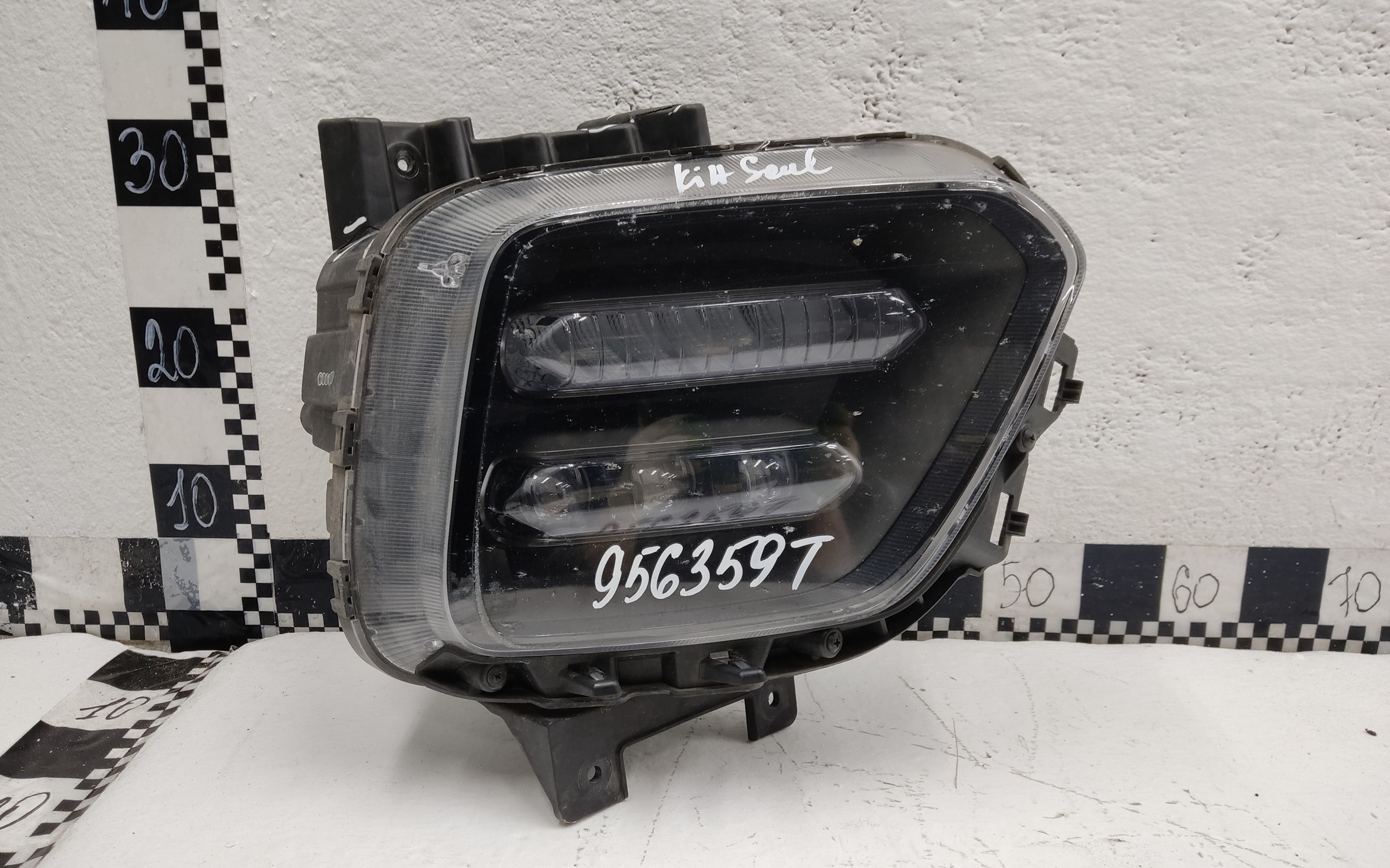 Фара ПТФ передняя правая Kia Soul 3 LED