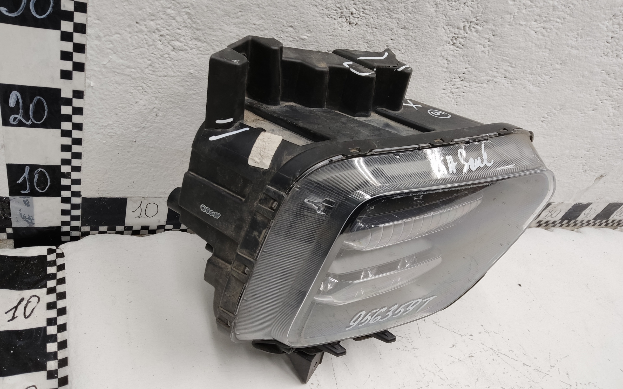 Фара ПТФ передняя правая Kia Soul 3 LED