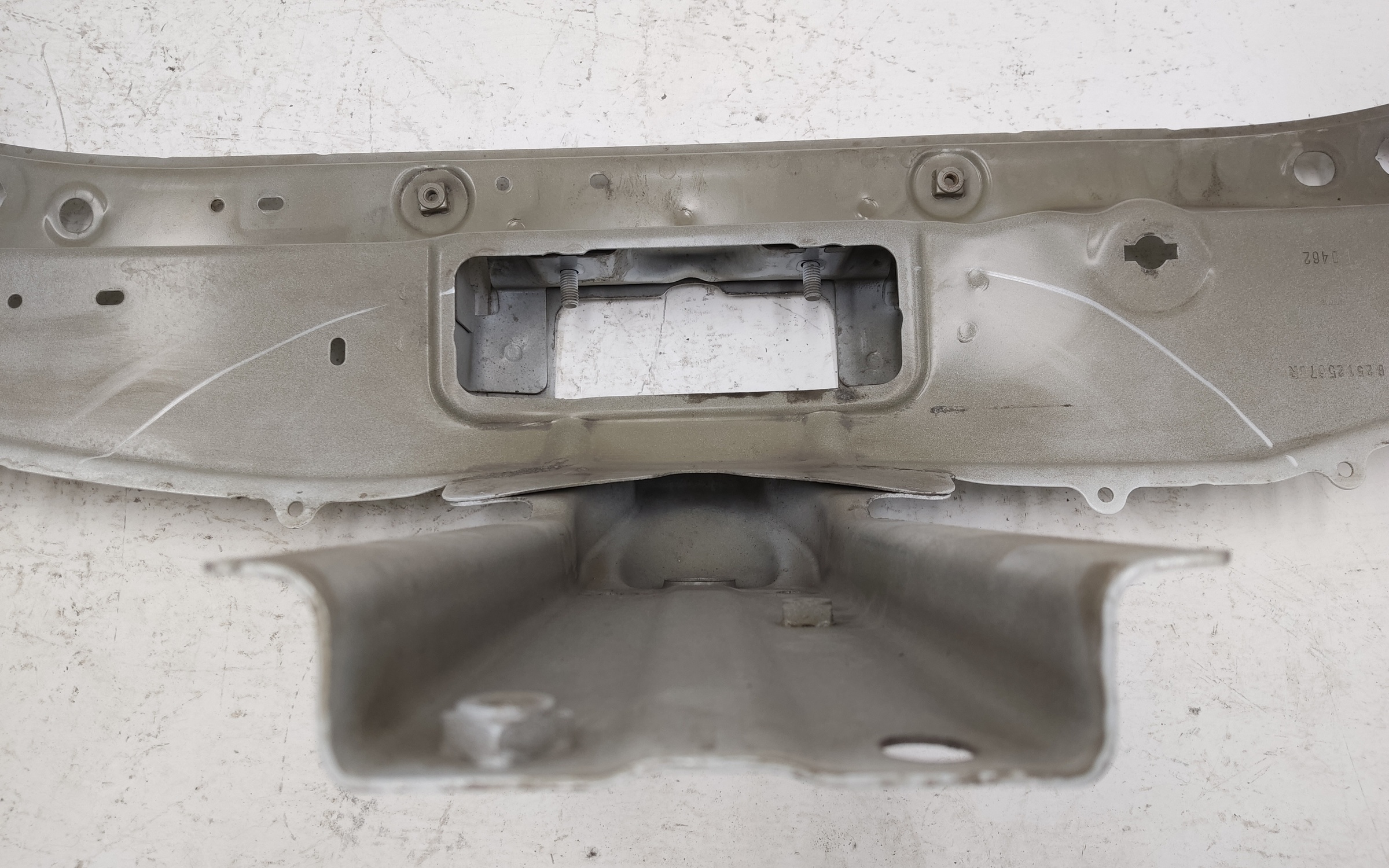 Панель передняя Renault Logan 2