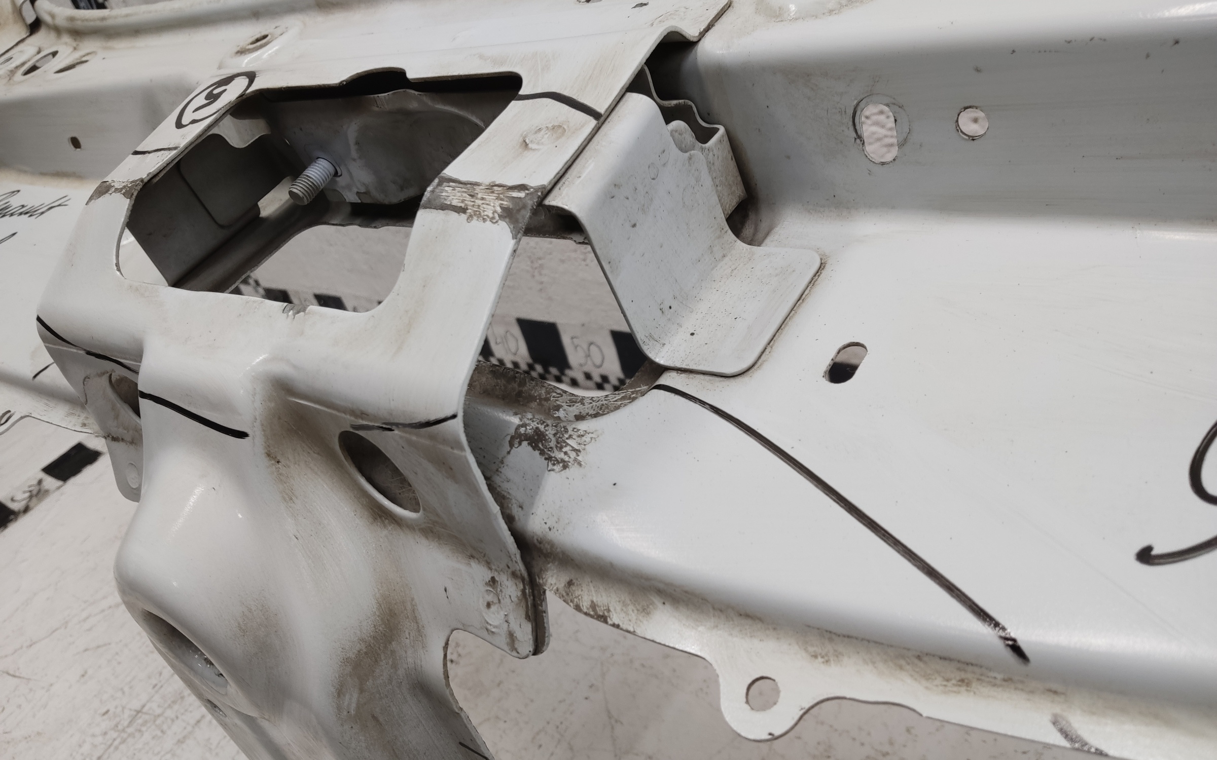 Панель передняя Renault Logan 2