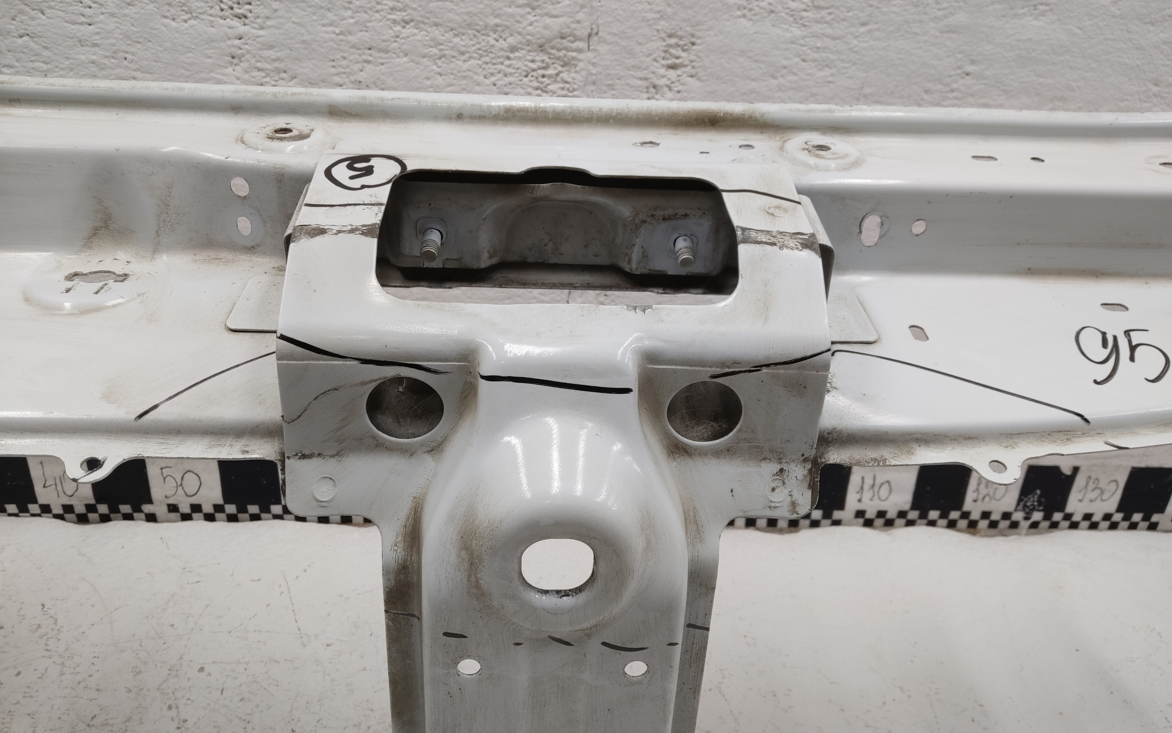 Панель передняя Renault Logan 2