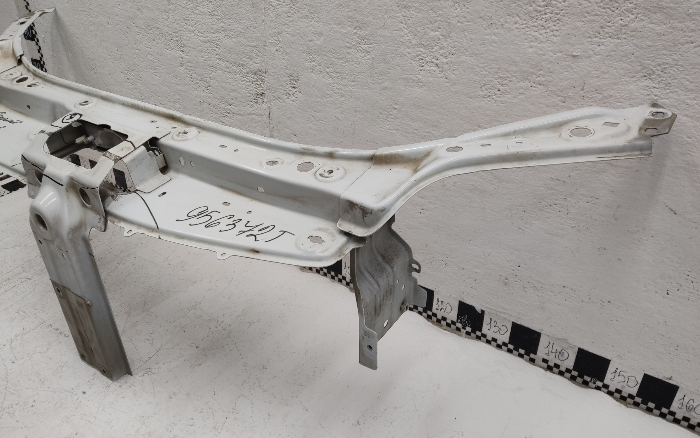 Панель передняя Renault Logan 2