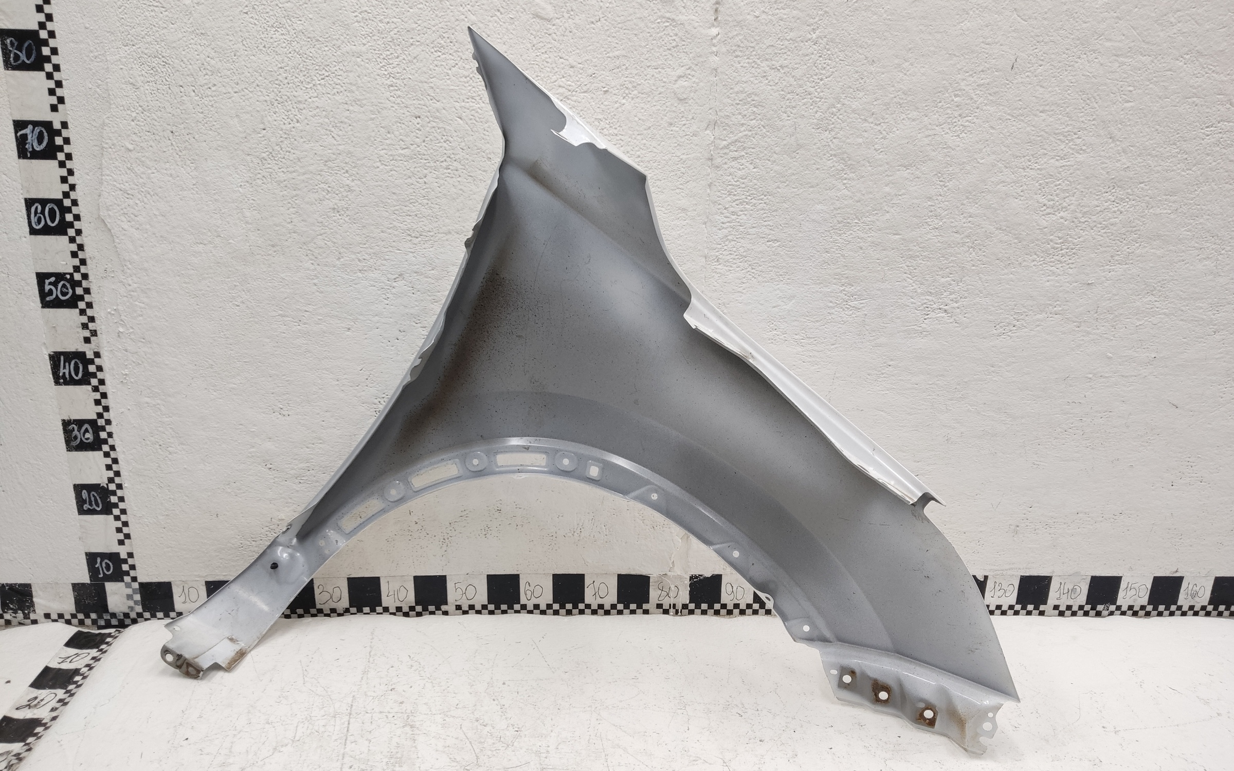 Крыло переднее левое Chery Tiggo 4 Restail