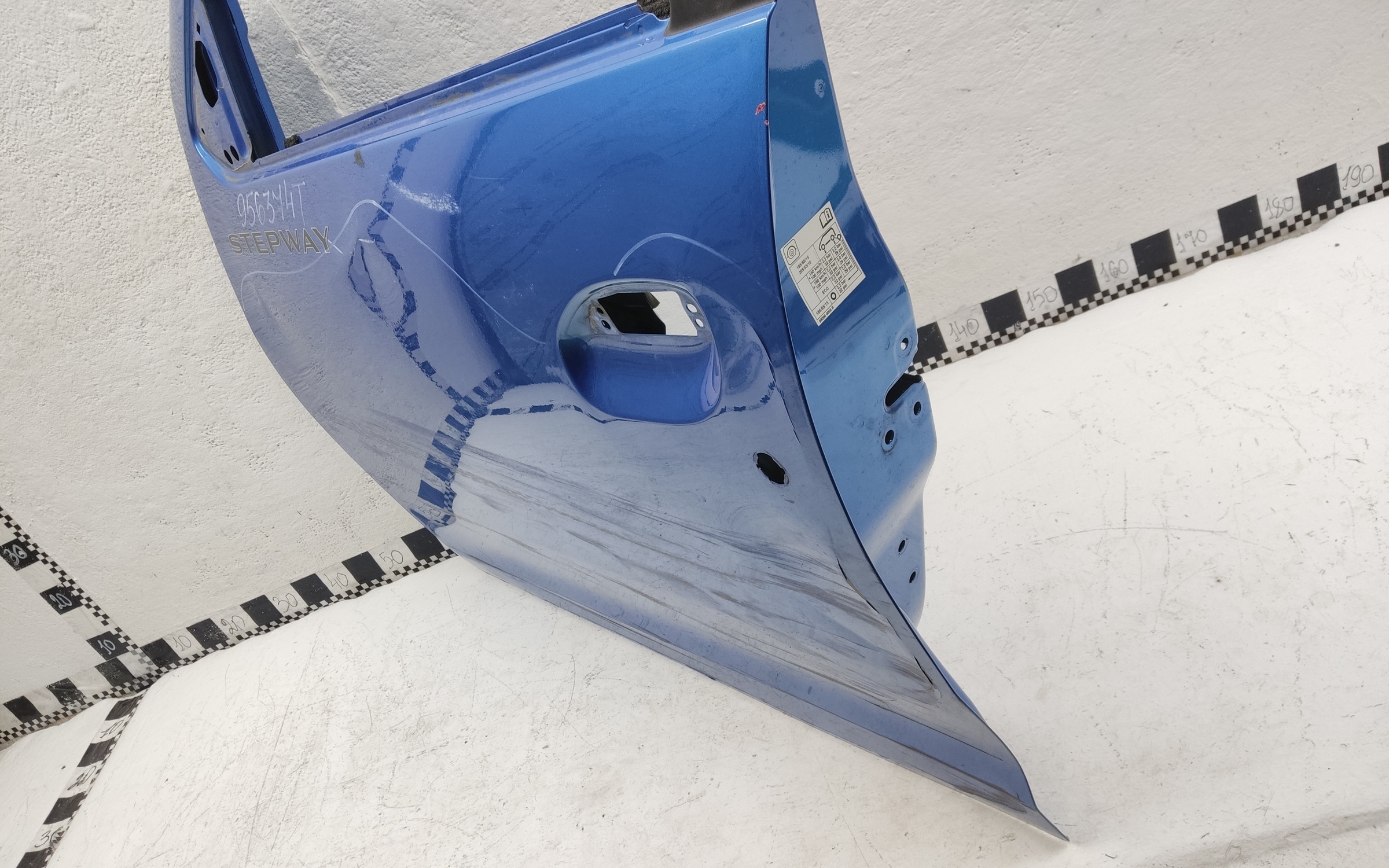 Дверь передняя левая Renault Logan 2 / Sandero 2 Stepway