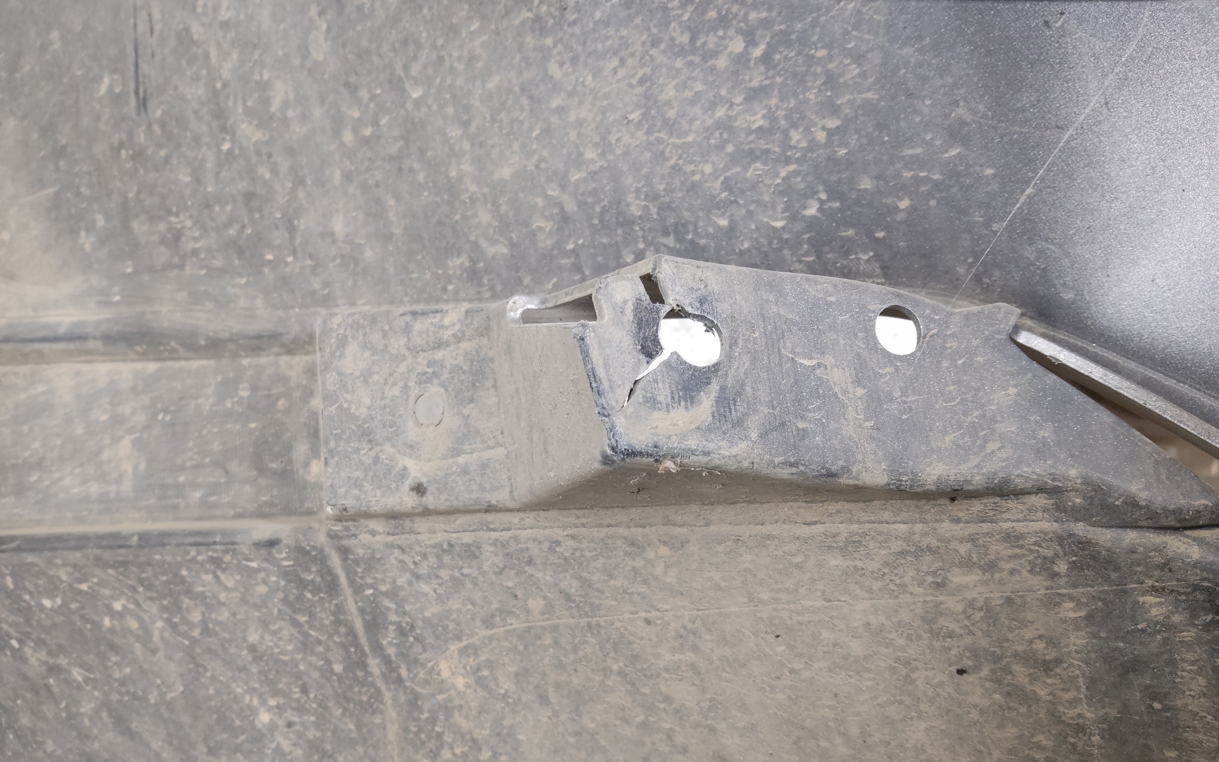 Бампер передний Mitsubishi L200 5 Restail Triton