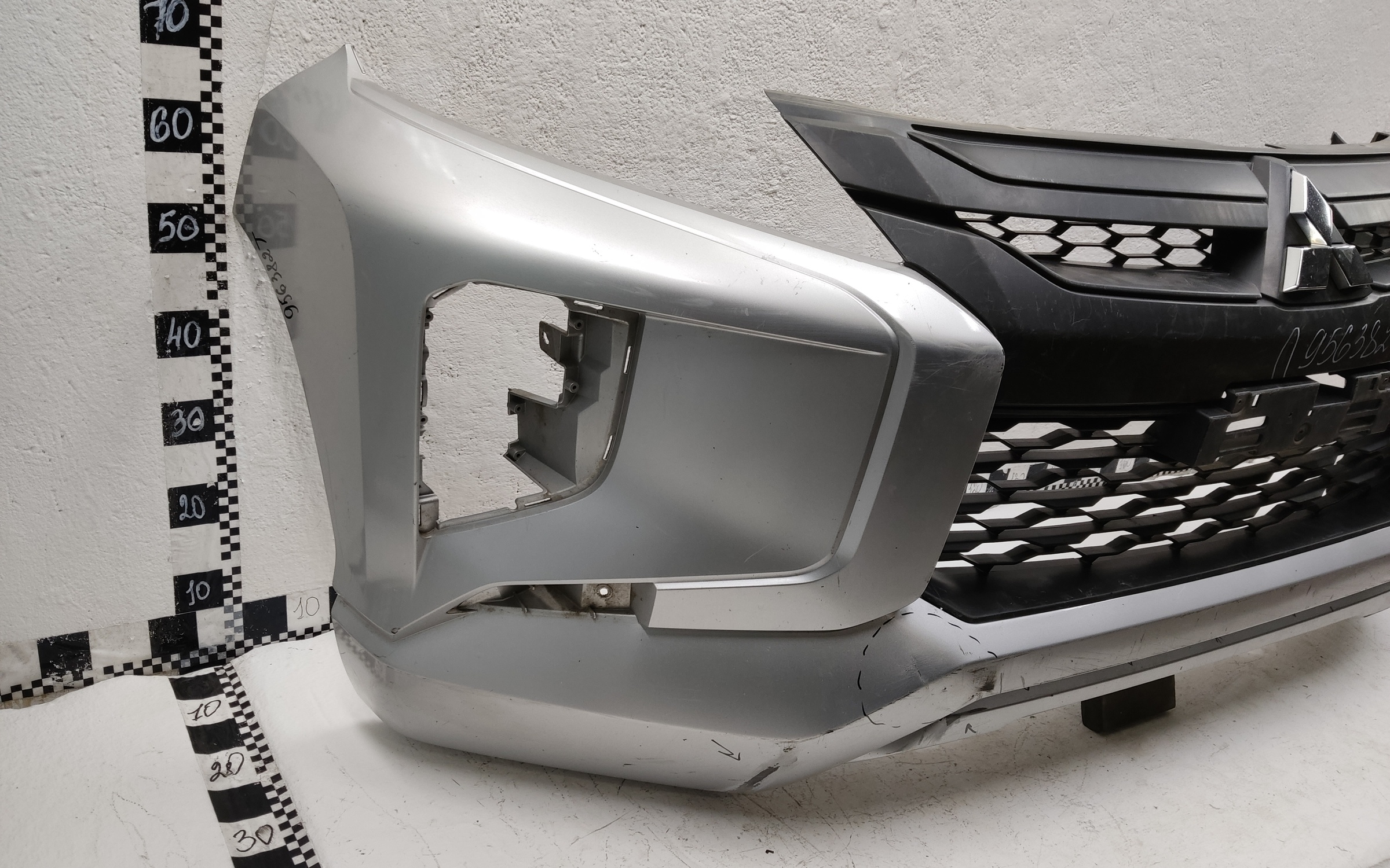 Бампер передний Mitsubishi L200 5 Restail Triton