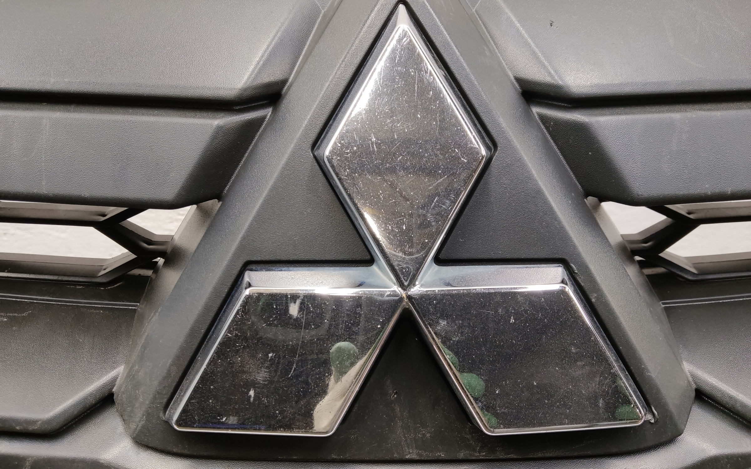 Бампер передний Mitsubishi L200 5 Restail Triton