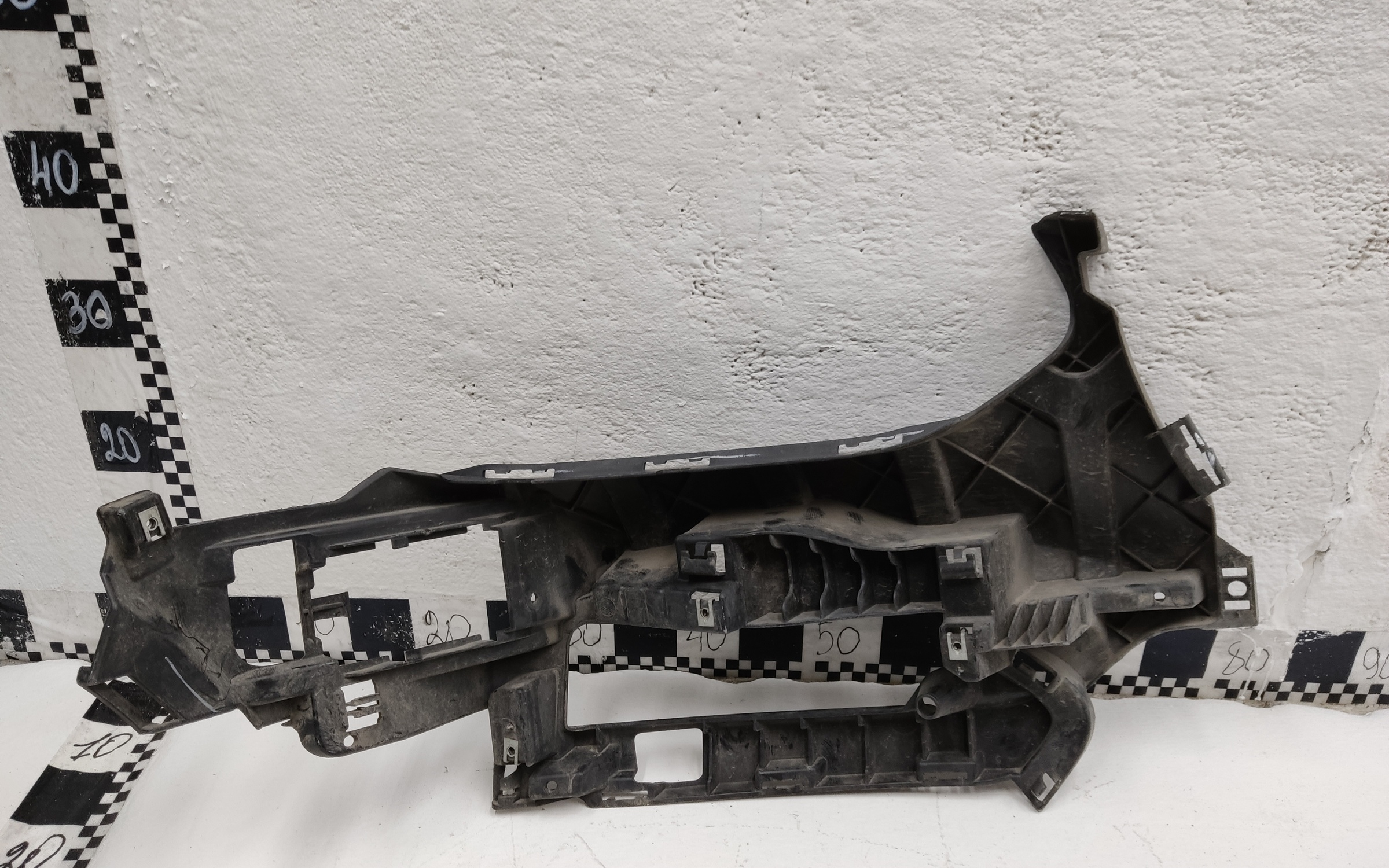 Кронштейн переднего бампера левый BMW X4 G02