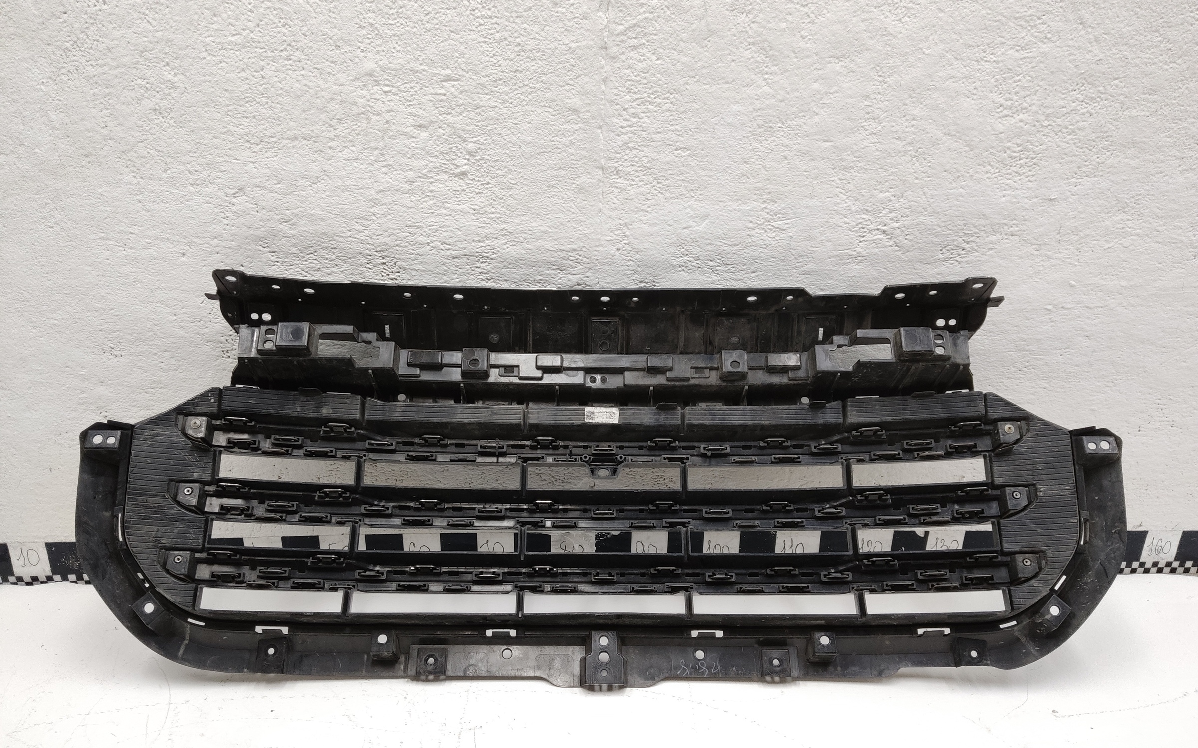 Решетка радиатора Exeed VX