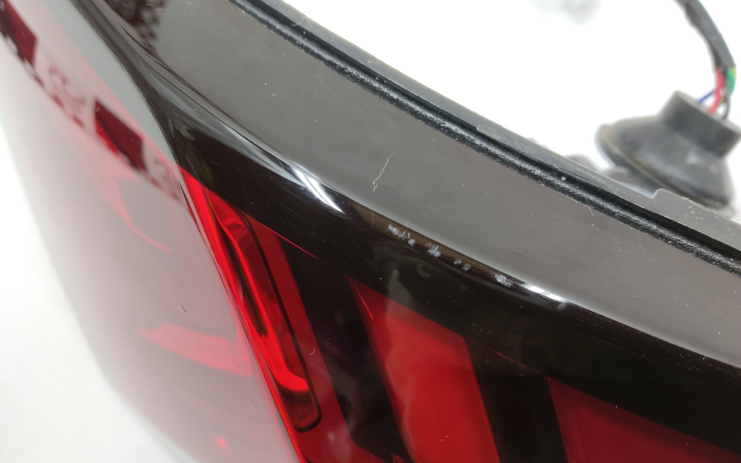 Фонарь задний левый наружный Geely Coolray Restail LED