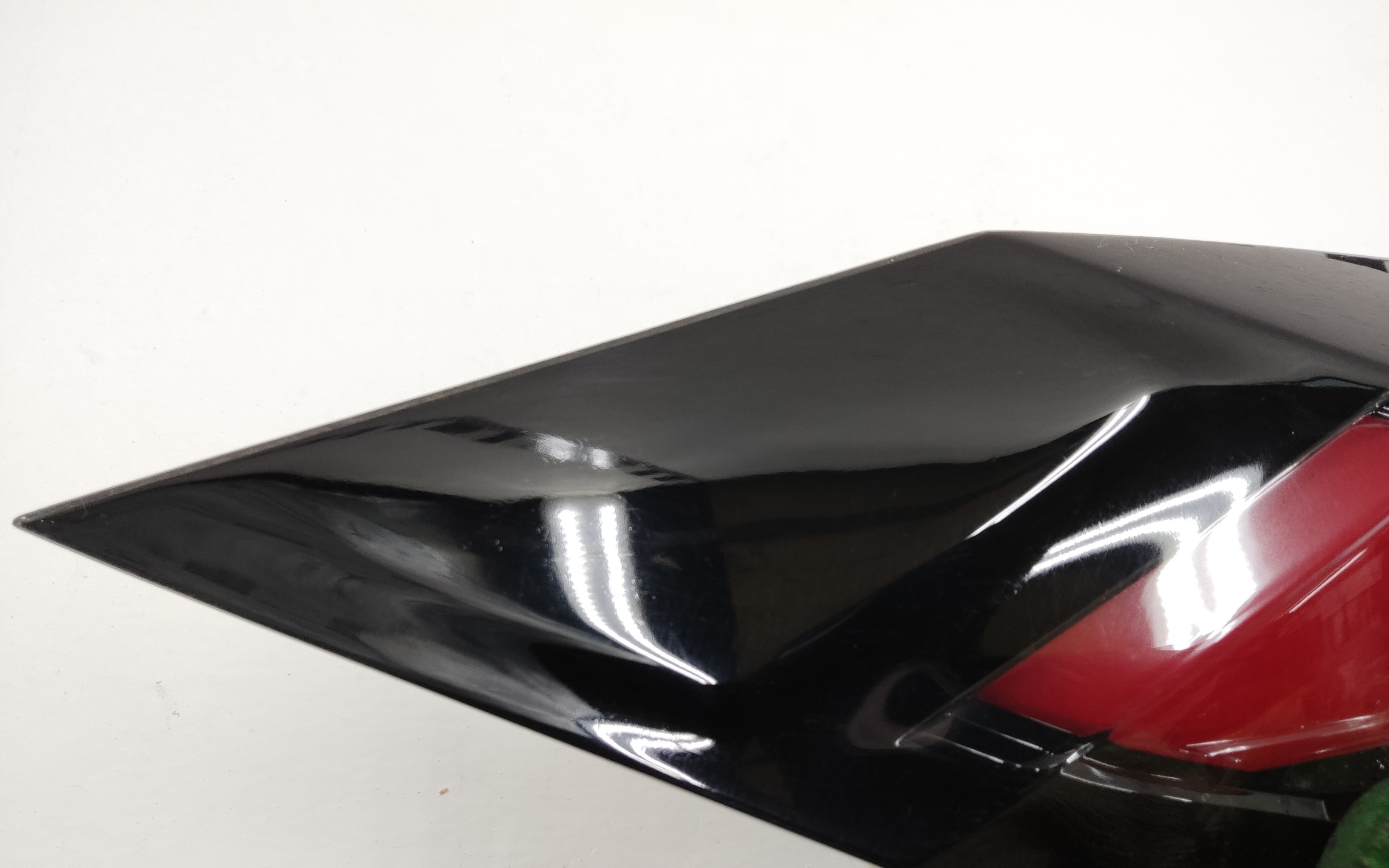 Фонарь задний левый наружный Changan Uni-V