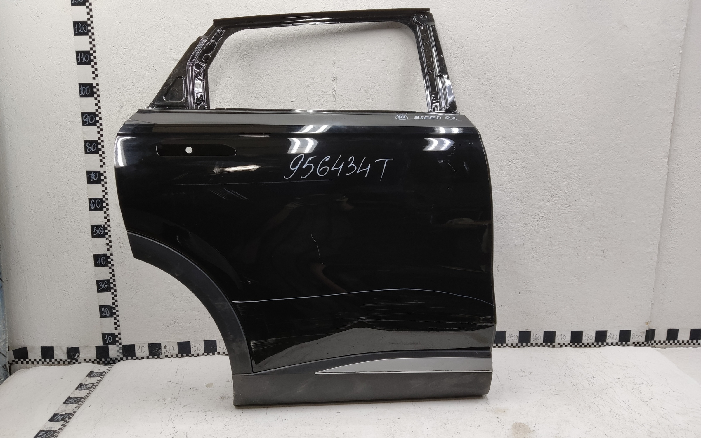 Дверь задняя правая Exeed RX