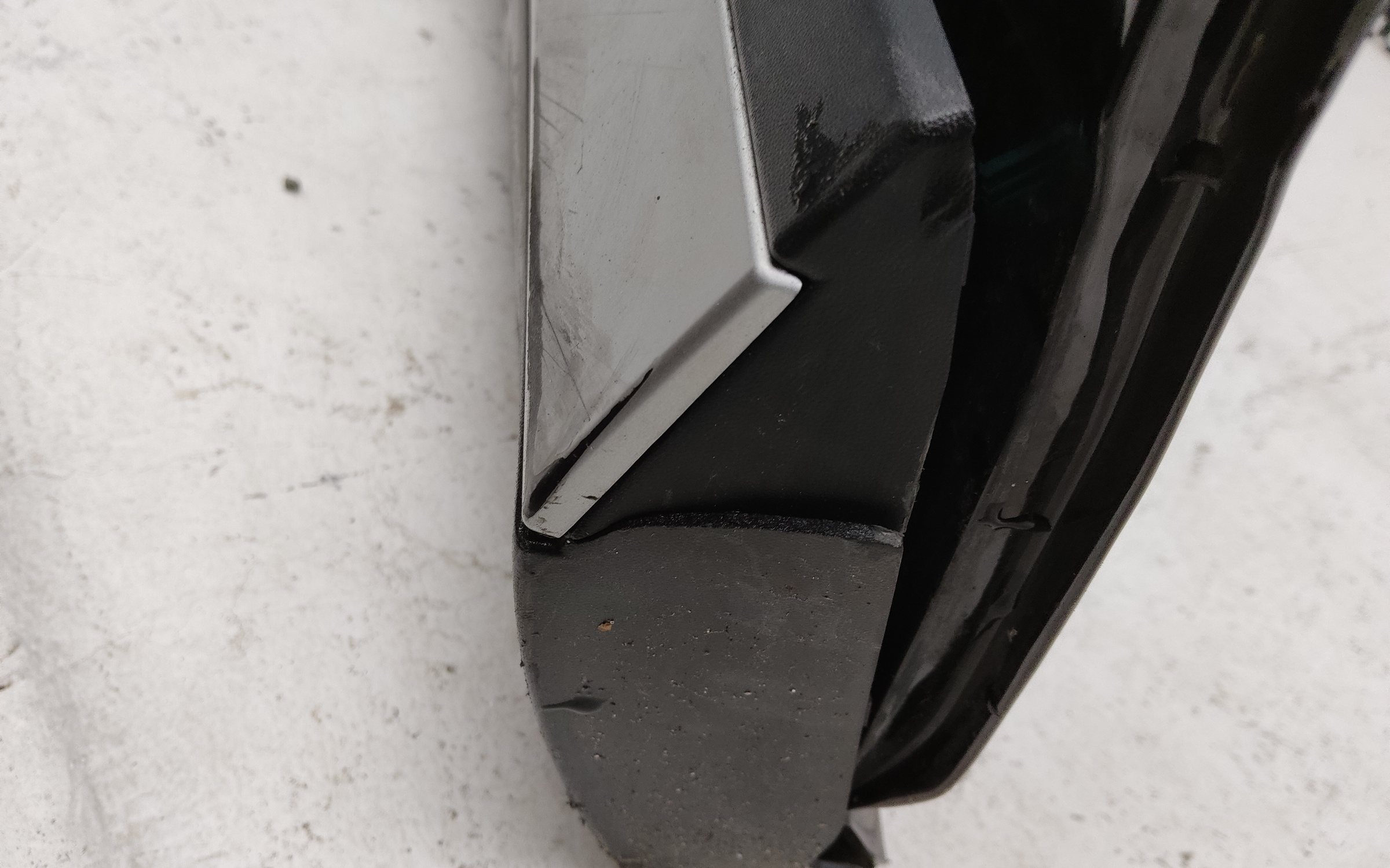 Дверь задняя правая Exeed RX