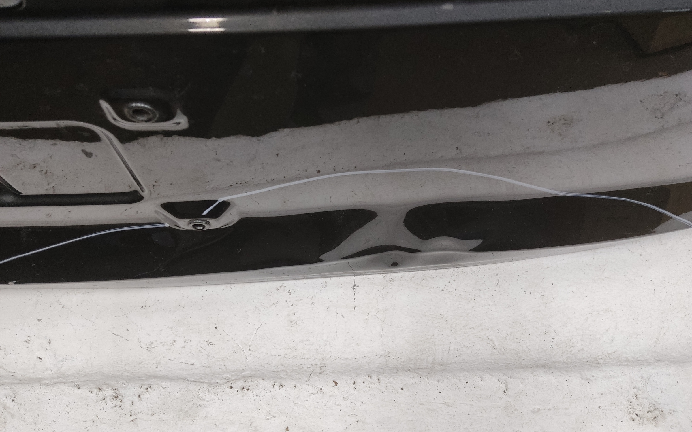 Крышка багажника Geely Coolray Restail