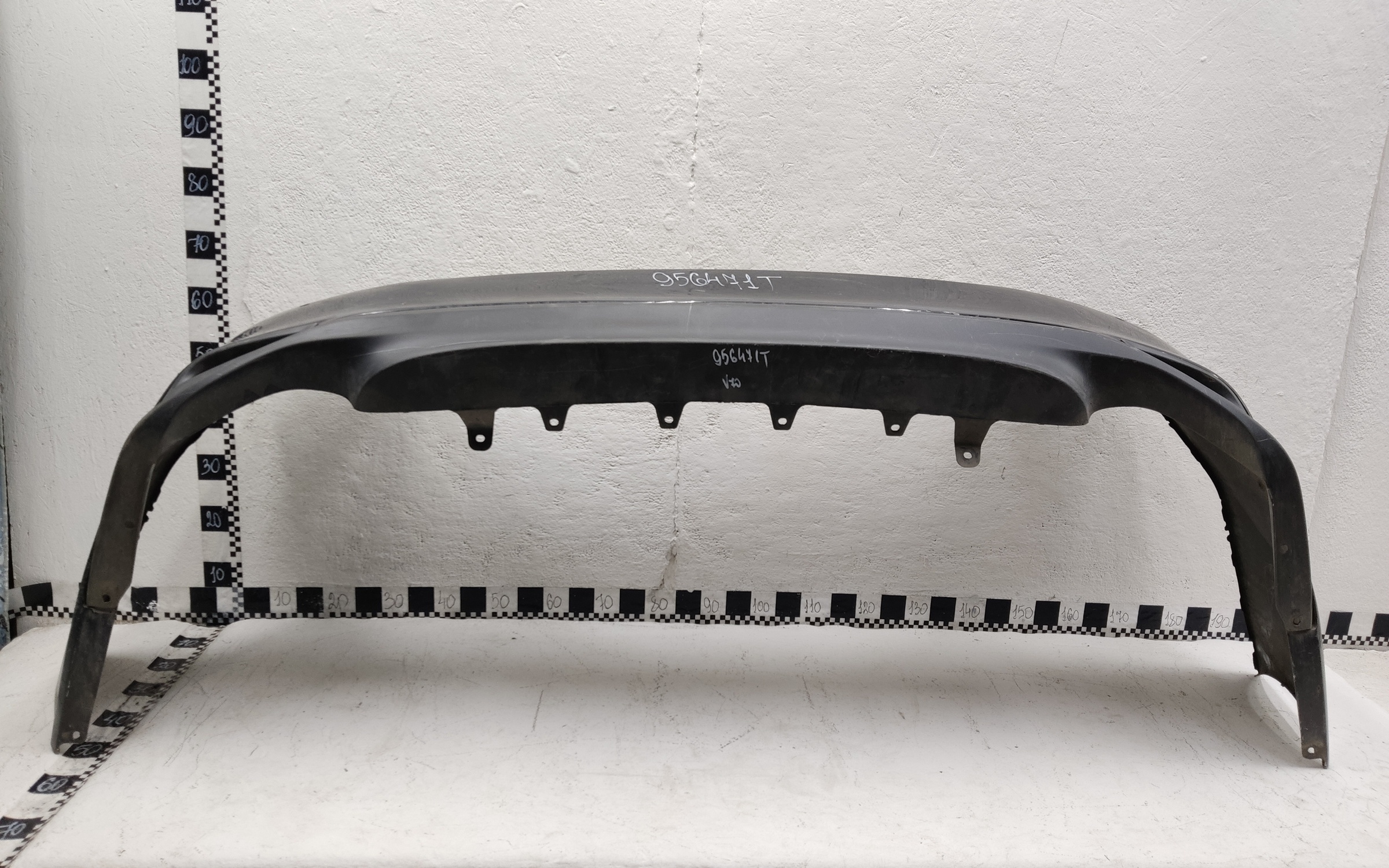 Бампер задний Toyota Camry V70