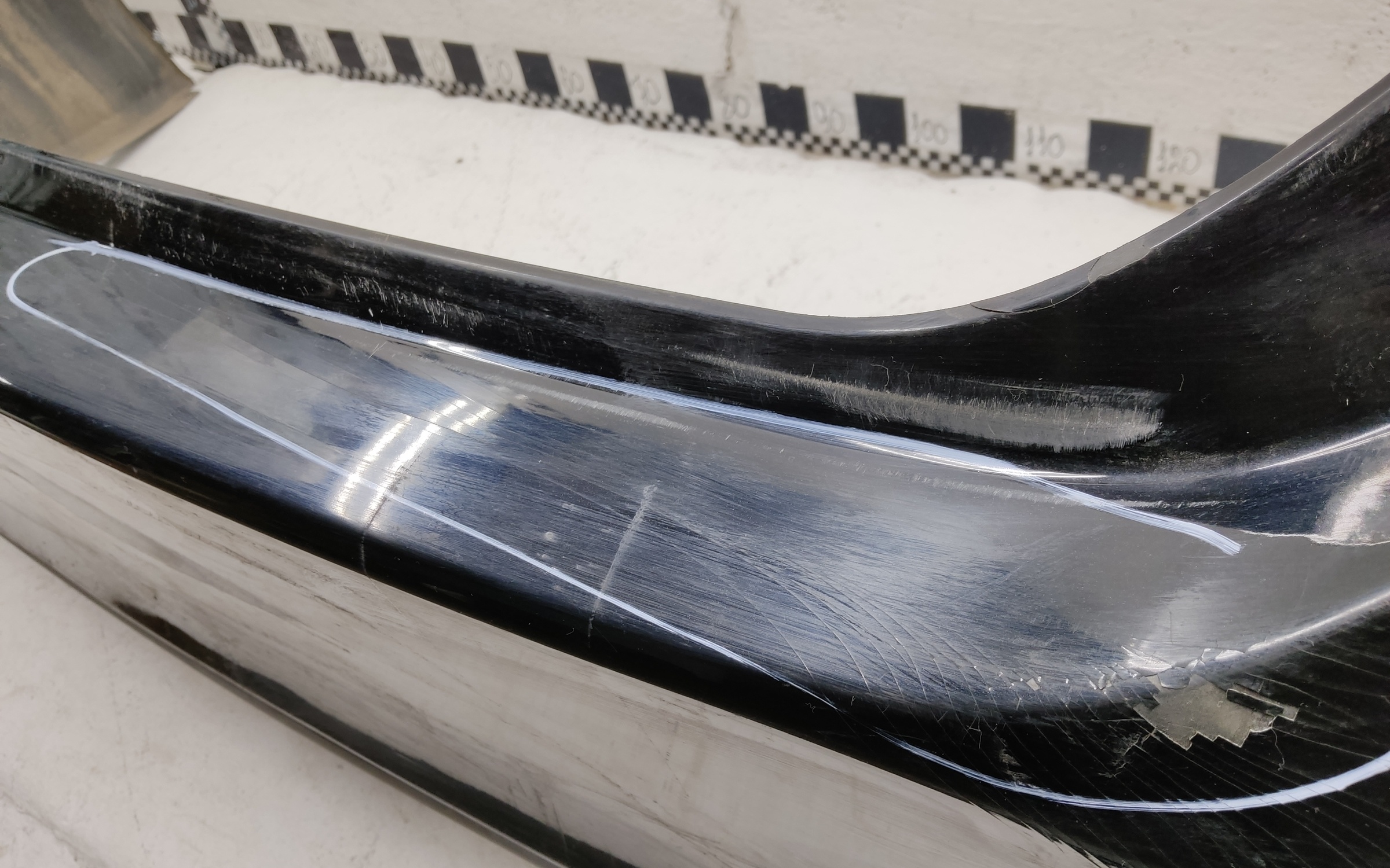 Бампер задний Toyota Camry V70