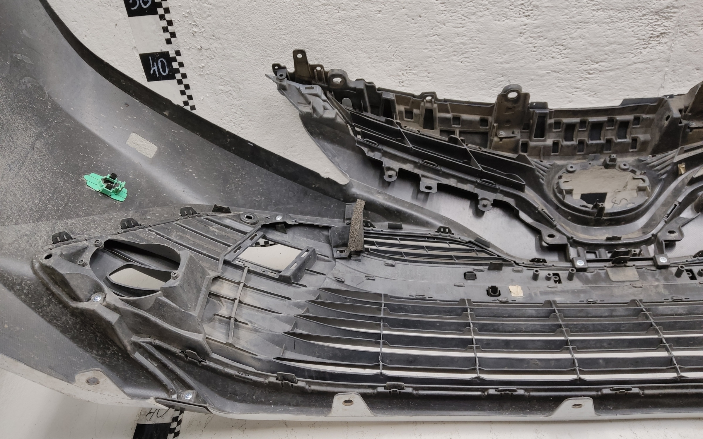 Бампер передний Toyota Camry V70