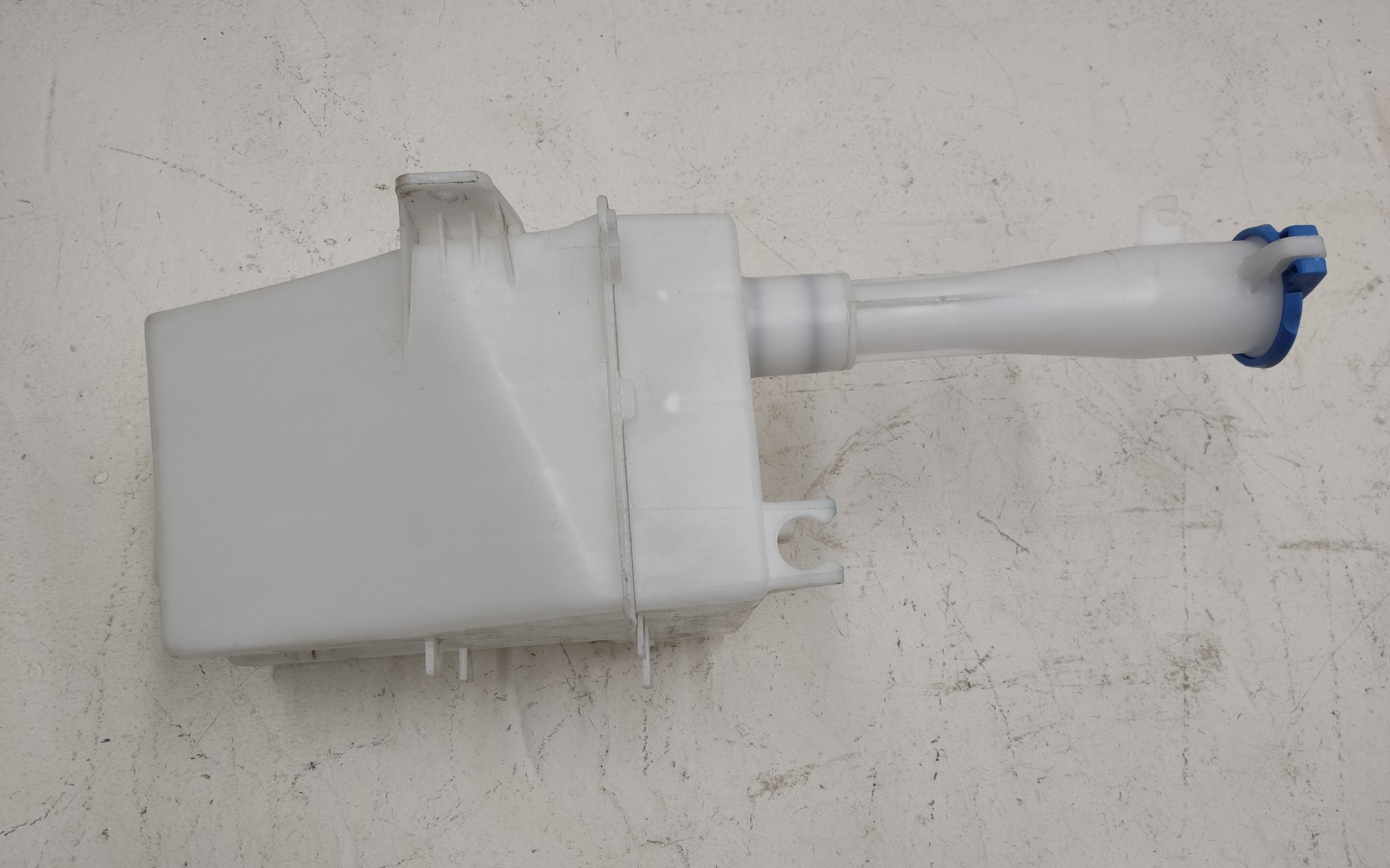 Бачок омывателя Geely Coolray
