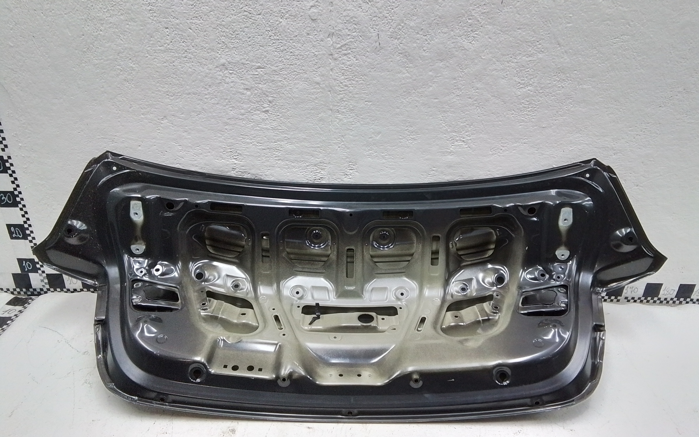 Крышка багажника Kia K5 3