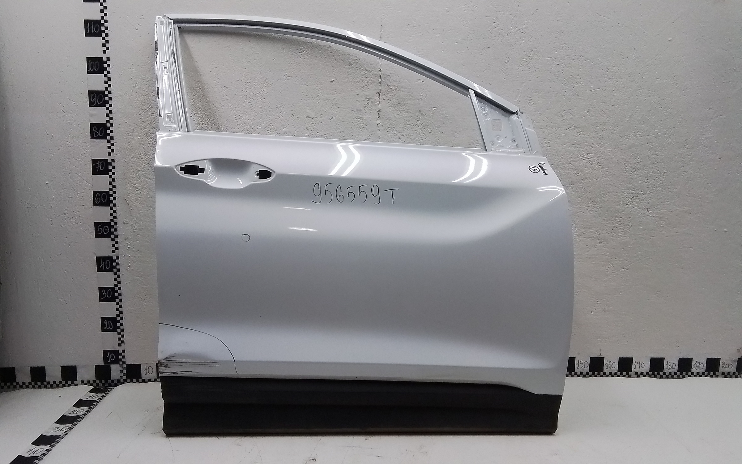 Дверь передняя правая Geely Coolray