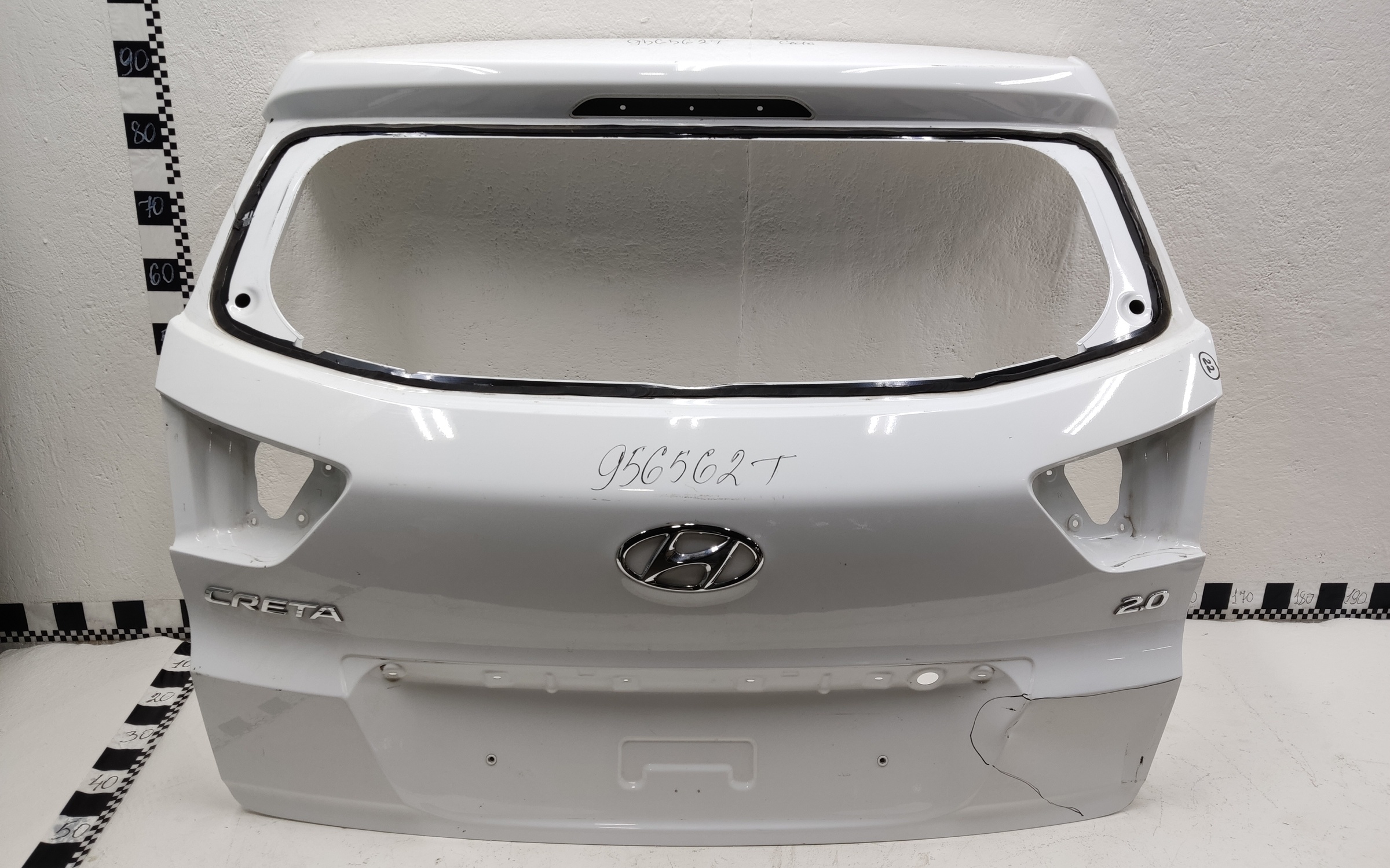 Крышка багажника Hyundai Creta 1