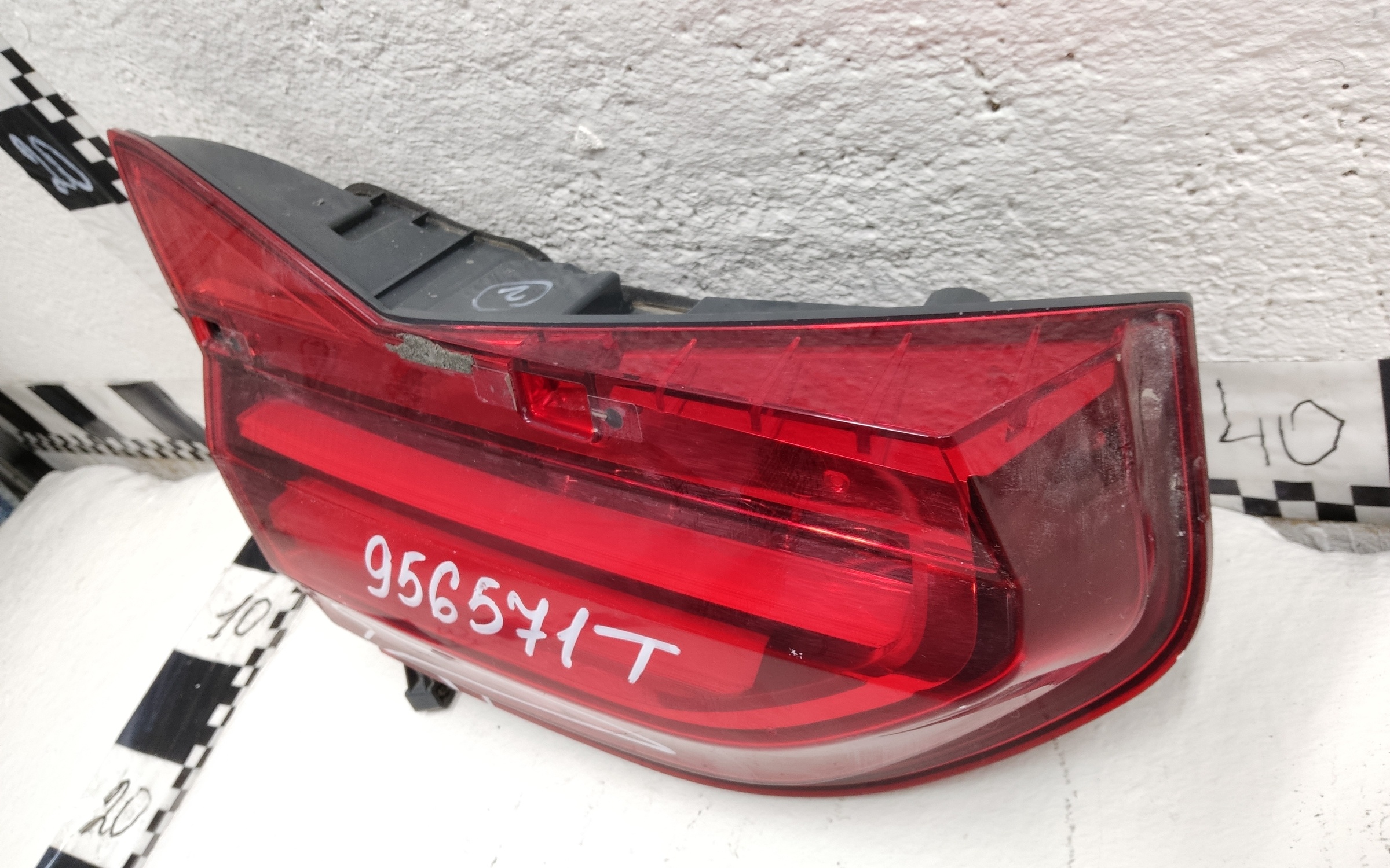 Фонарь задний левый внутренний BMW 7er G11 LED