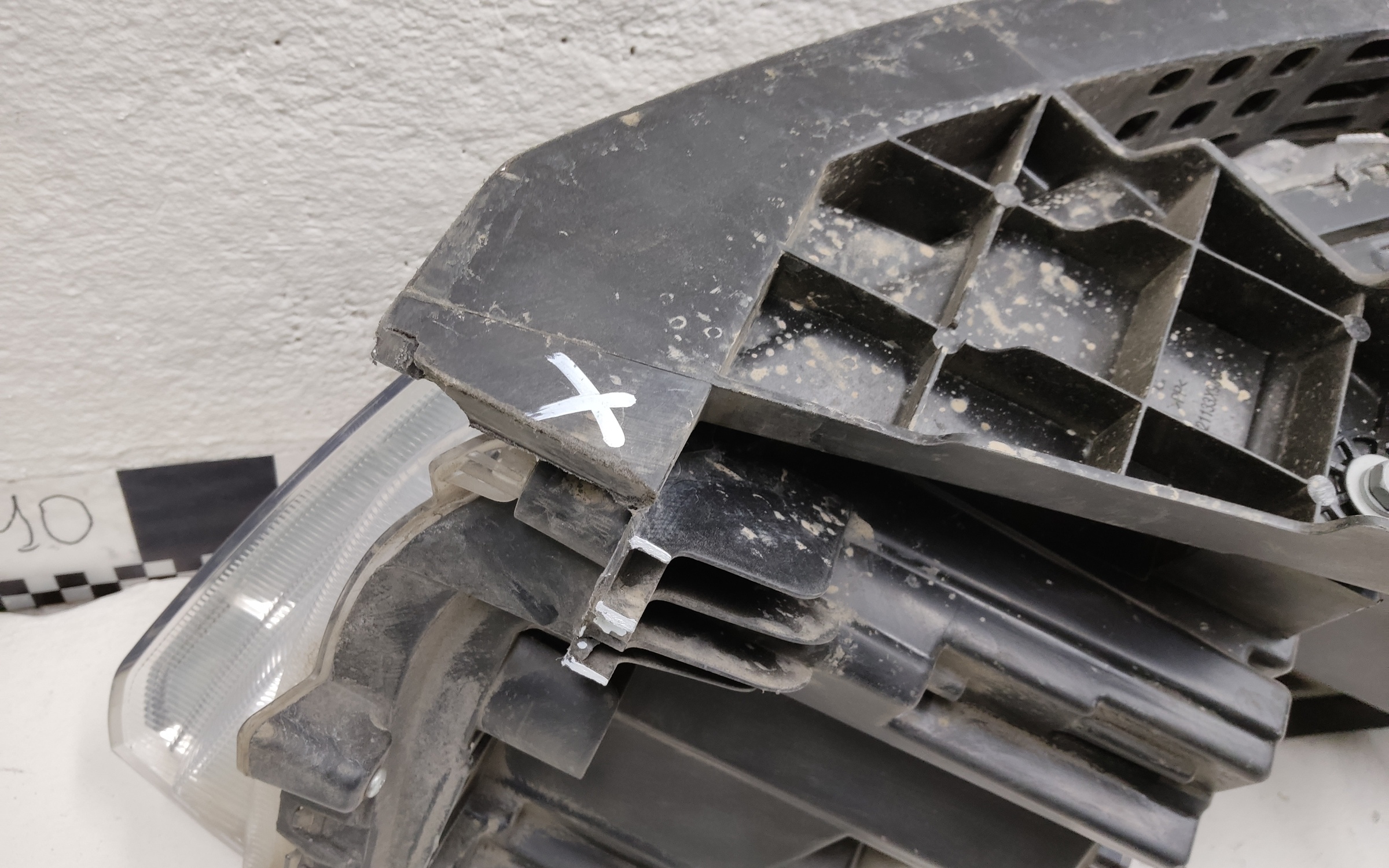 Фара передняя левая Haval M6 2 LED