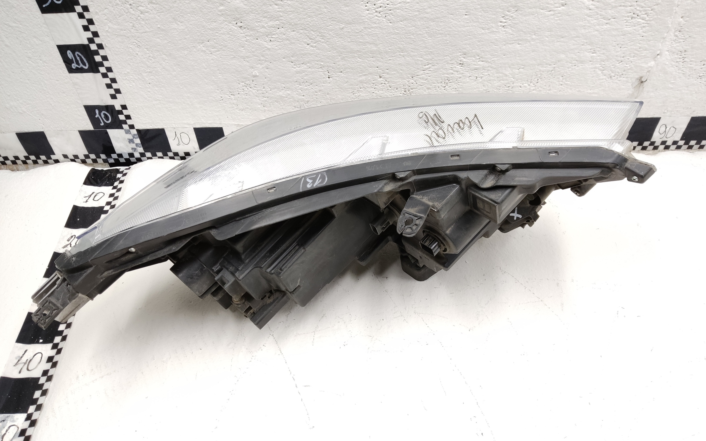 Фара передняя левая Haval M6 2 LED