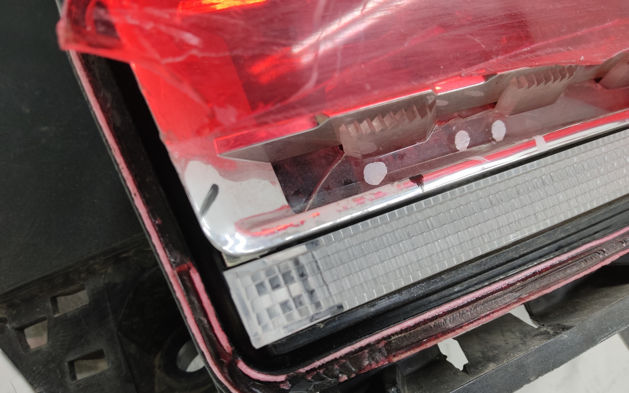 Фонарь задний правый Volvo XC60 2 LED