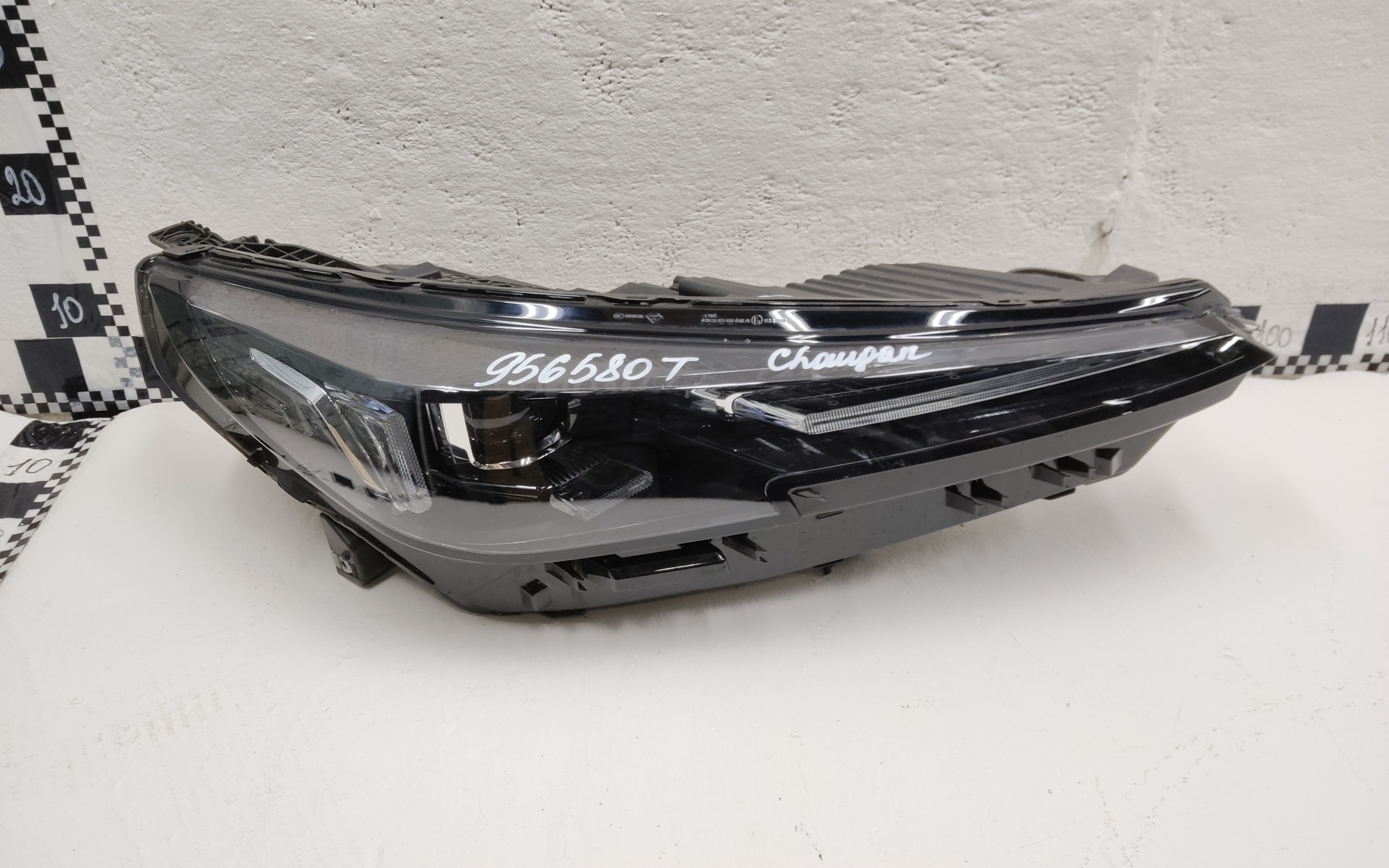 Фара передняя правая Changan CS55Plus Restail LED