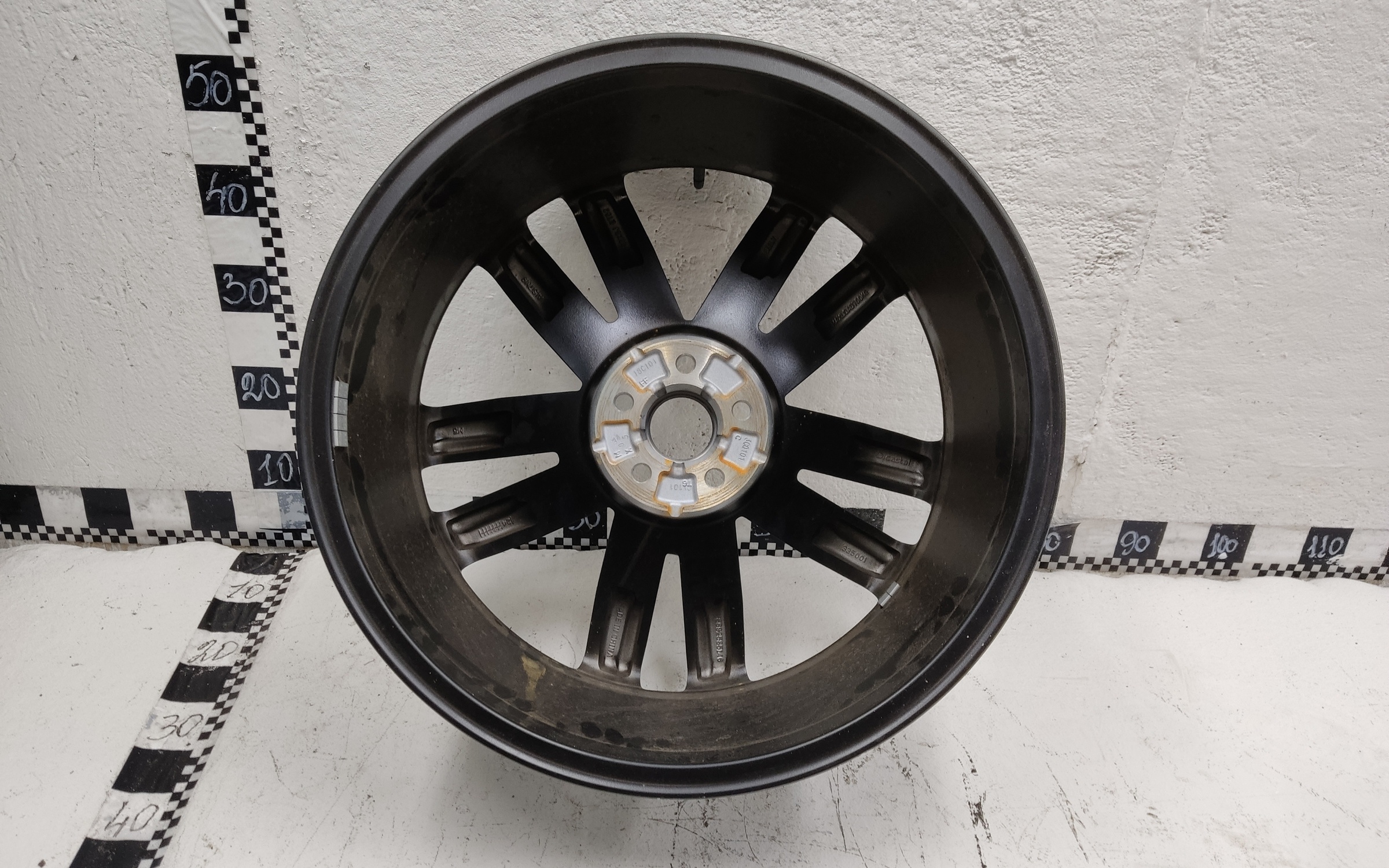 Диск колеса литой Geely Monjaro R20