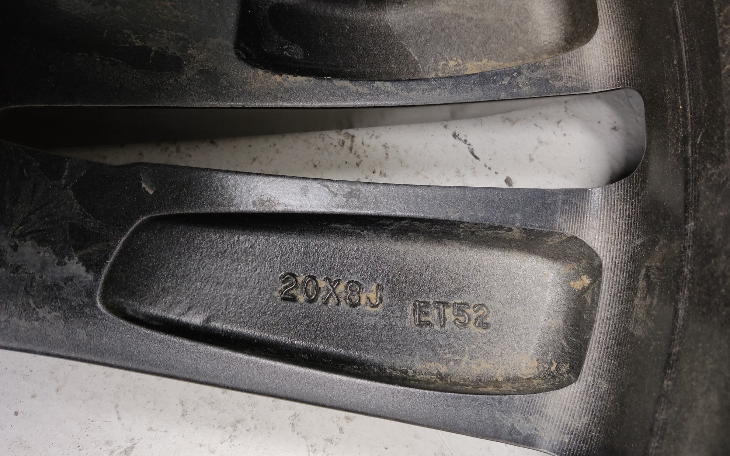 Диск колеса литой Geely Monjaro R20