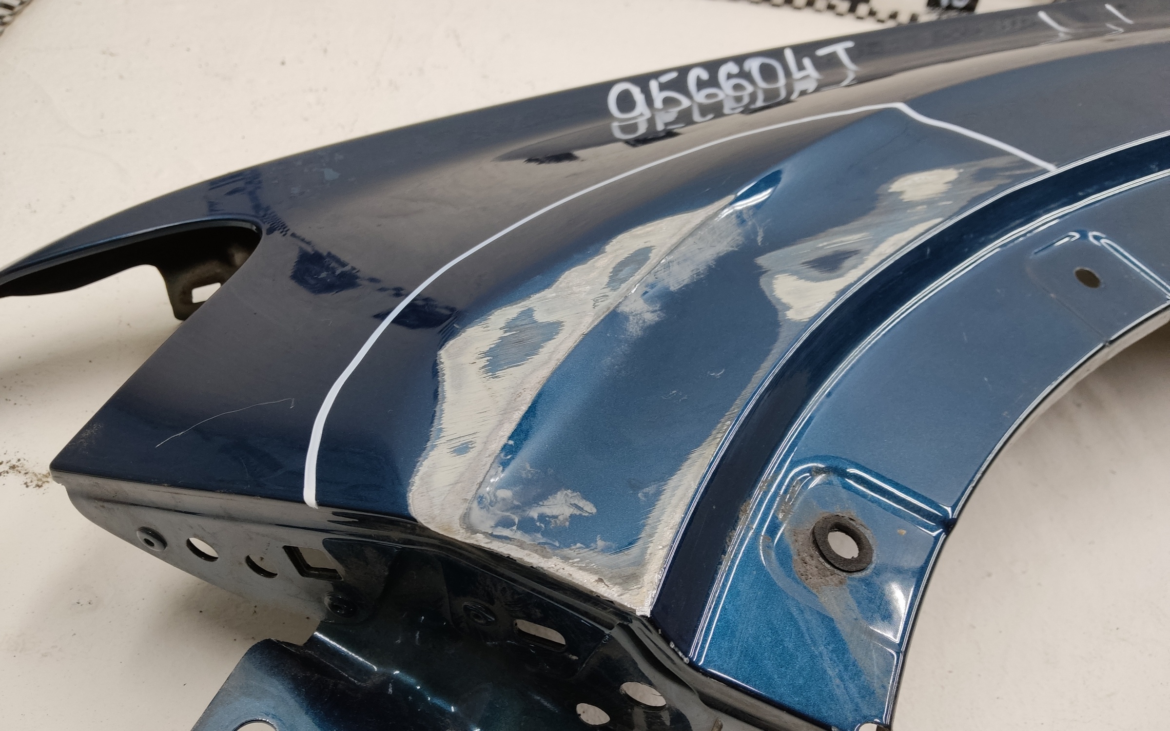 Крыло переднее левое Geely Monjaro