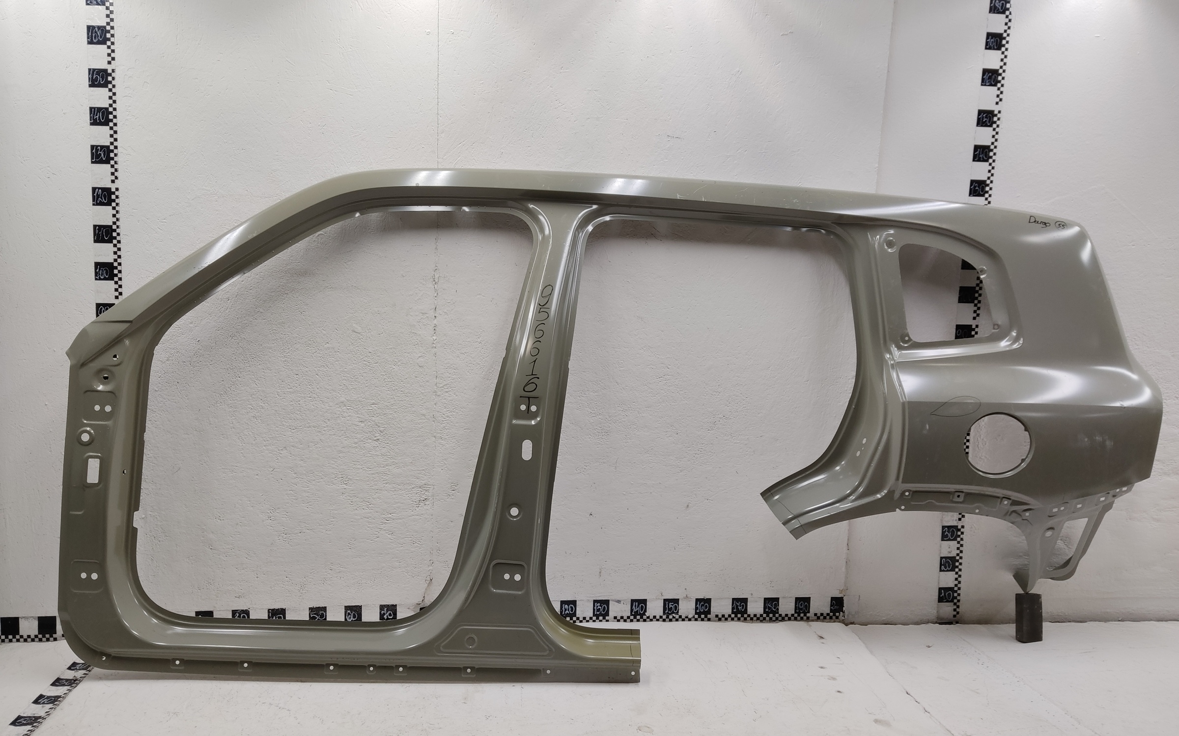 Панель кузова боковая левая Haval Dargo