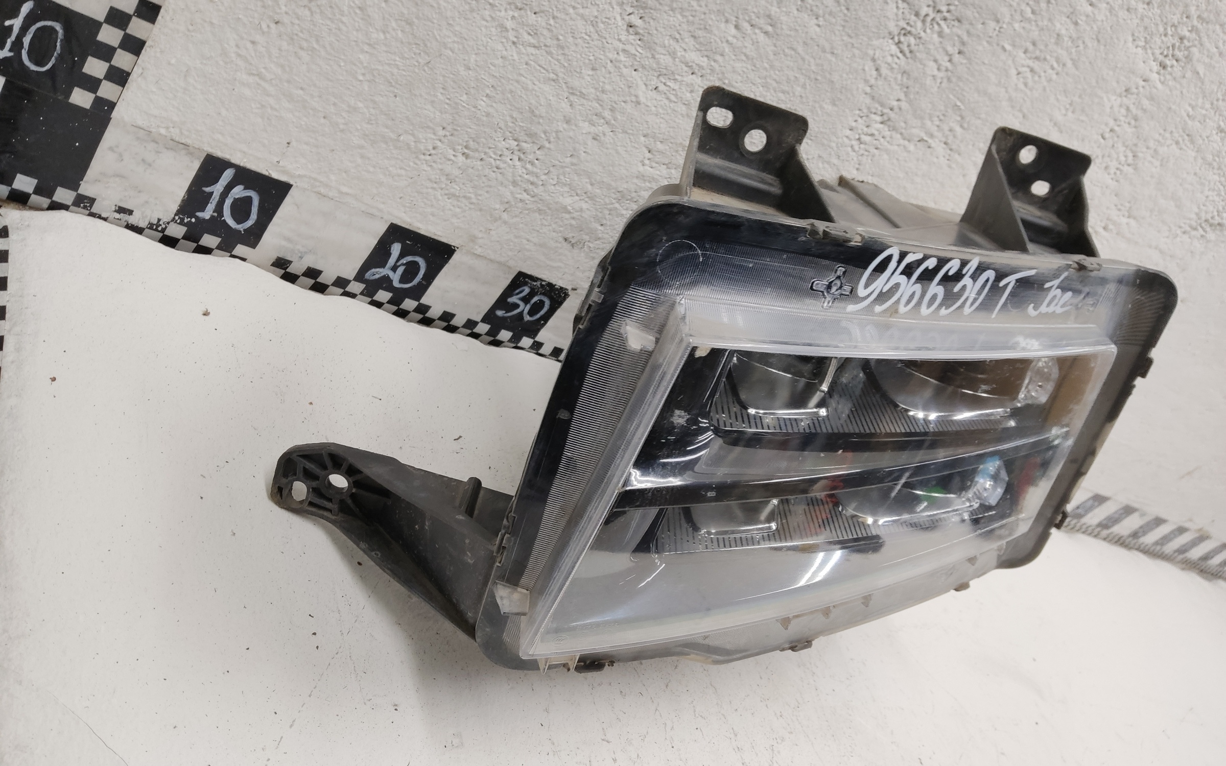 Фара передняя левая JAC JS6 LED