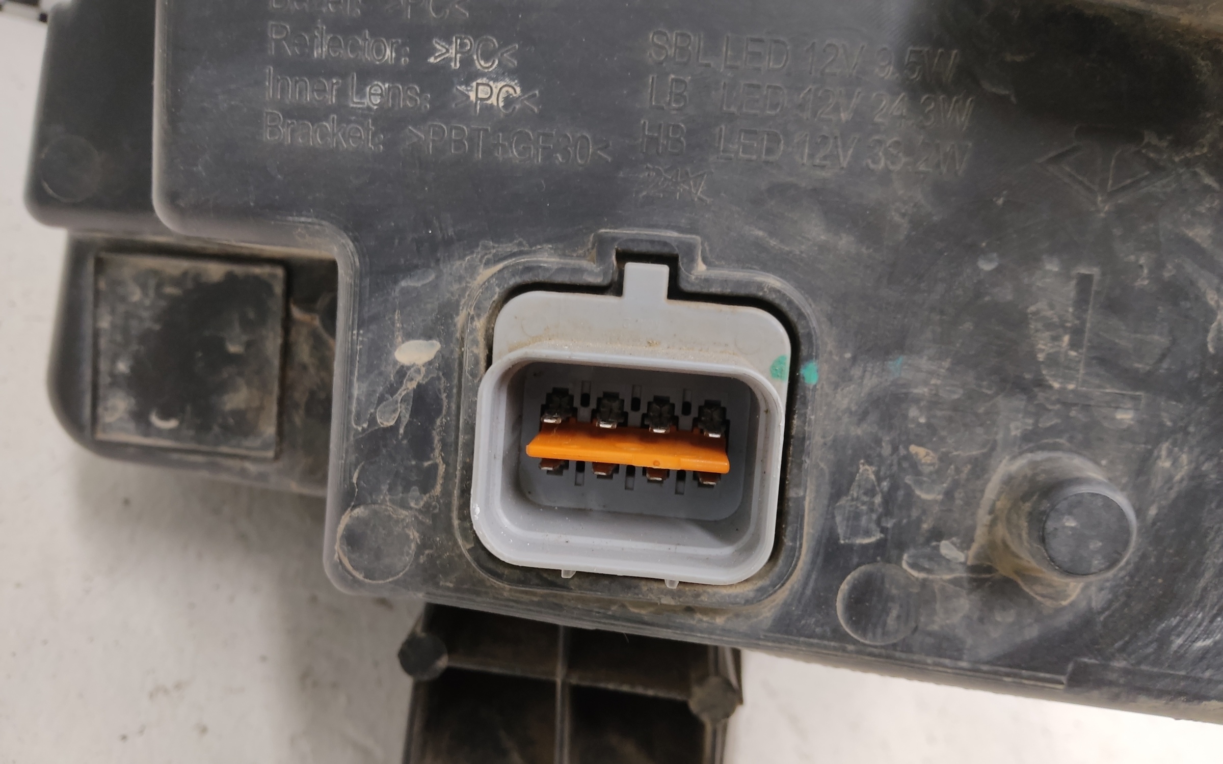 Фара передняя левая JAC JS6 LED