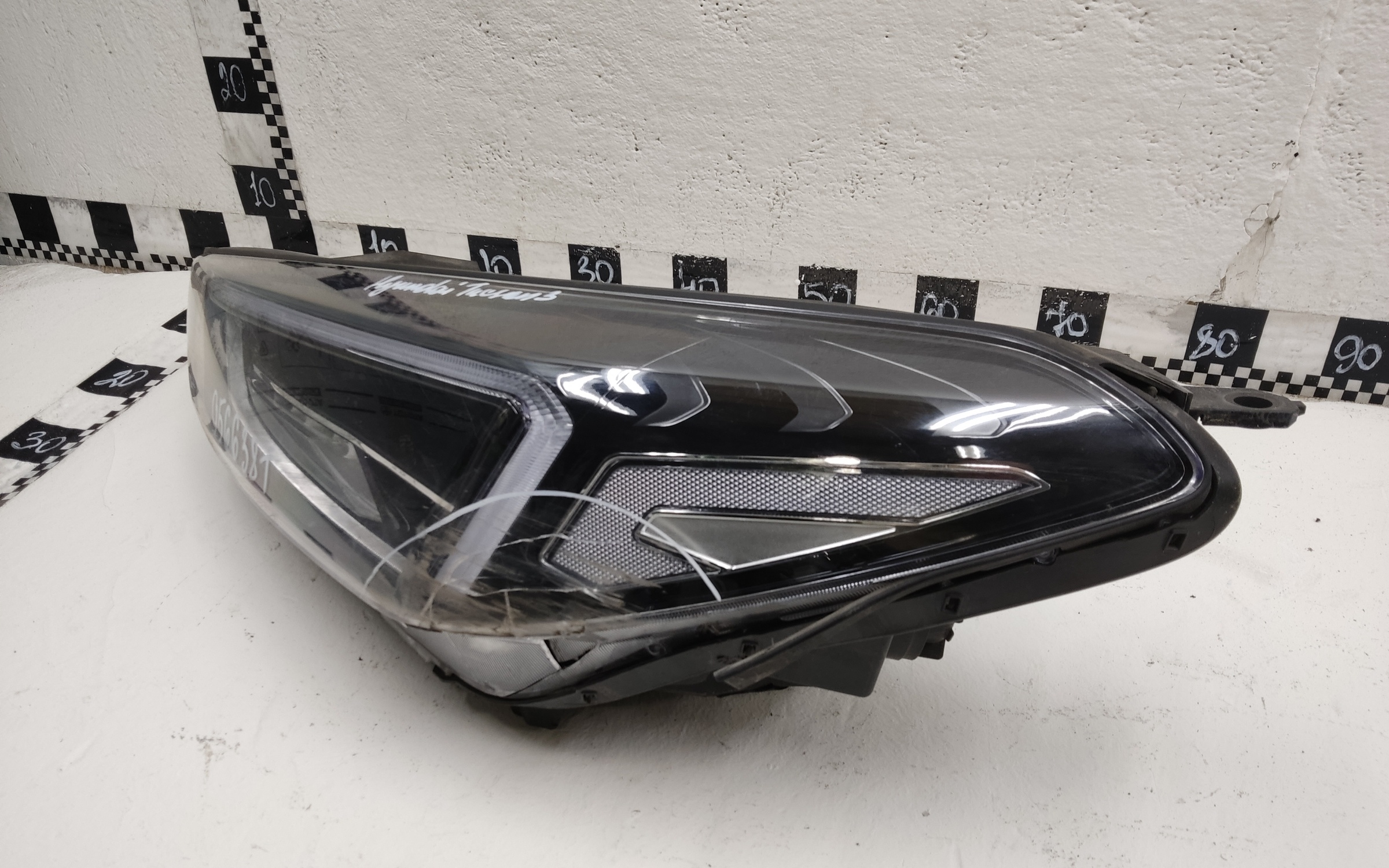 Фара передняя левая Hyundai Tucson 3 Restail LED