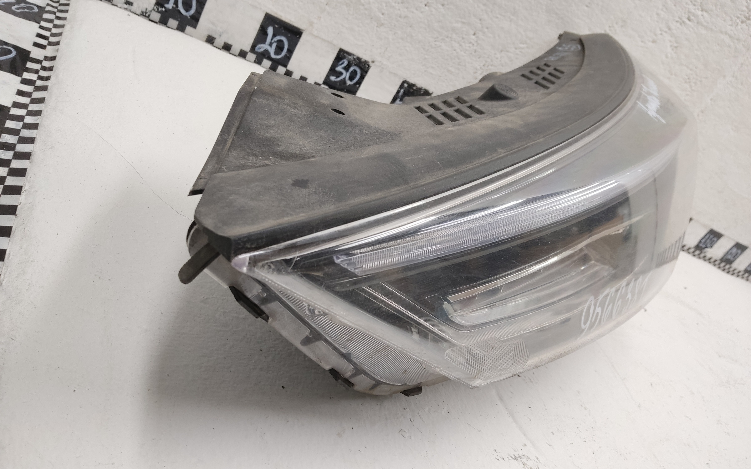 Фара передняя левая Hyundai Tucson 3 Restail LED